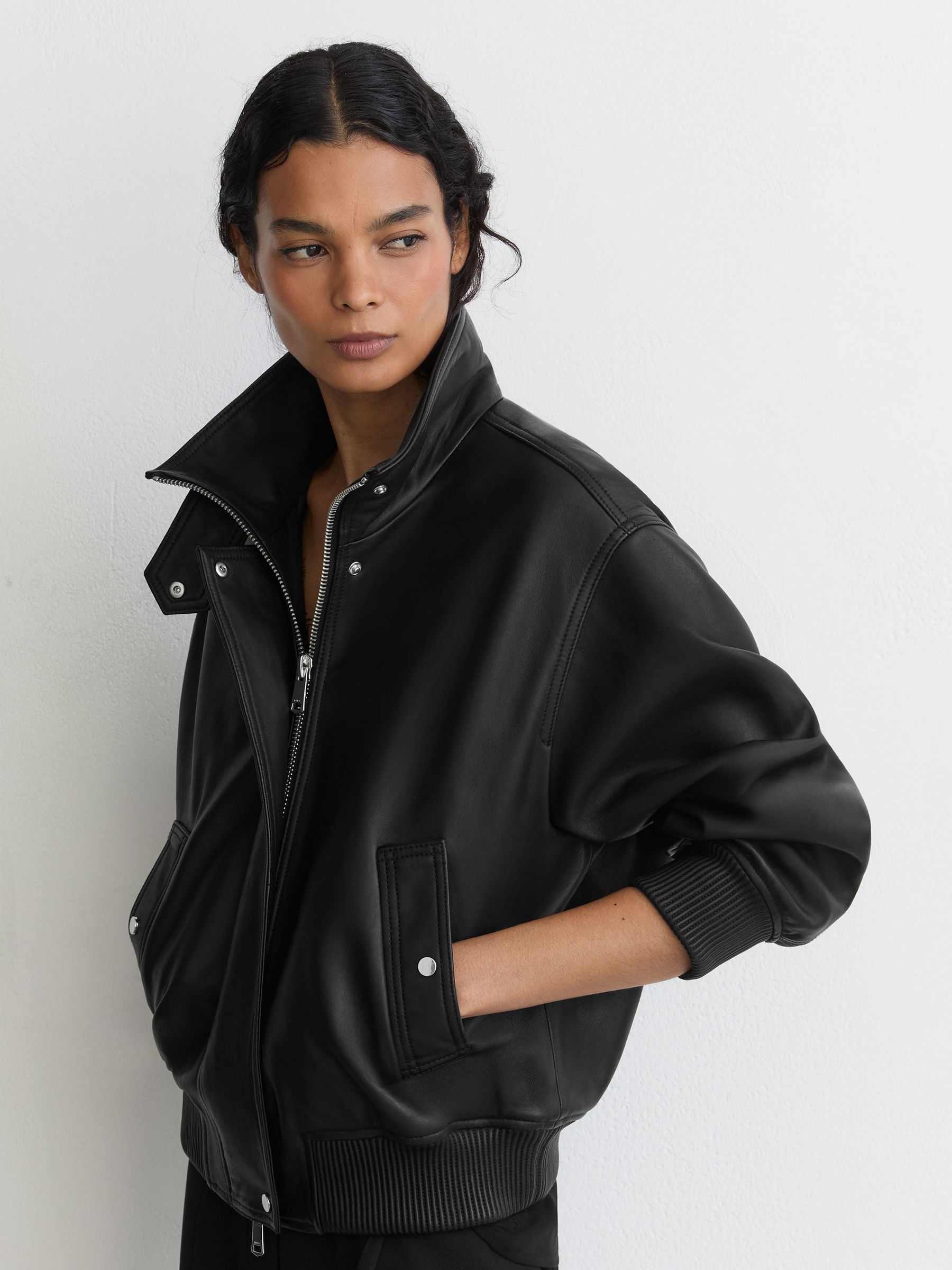 Blouson bomber à col cheminée en cuir noir - Image 1 de 8