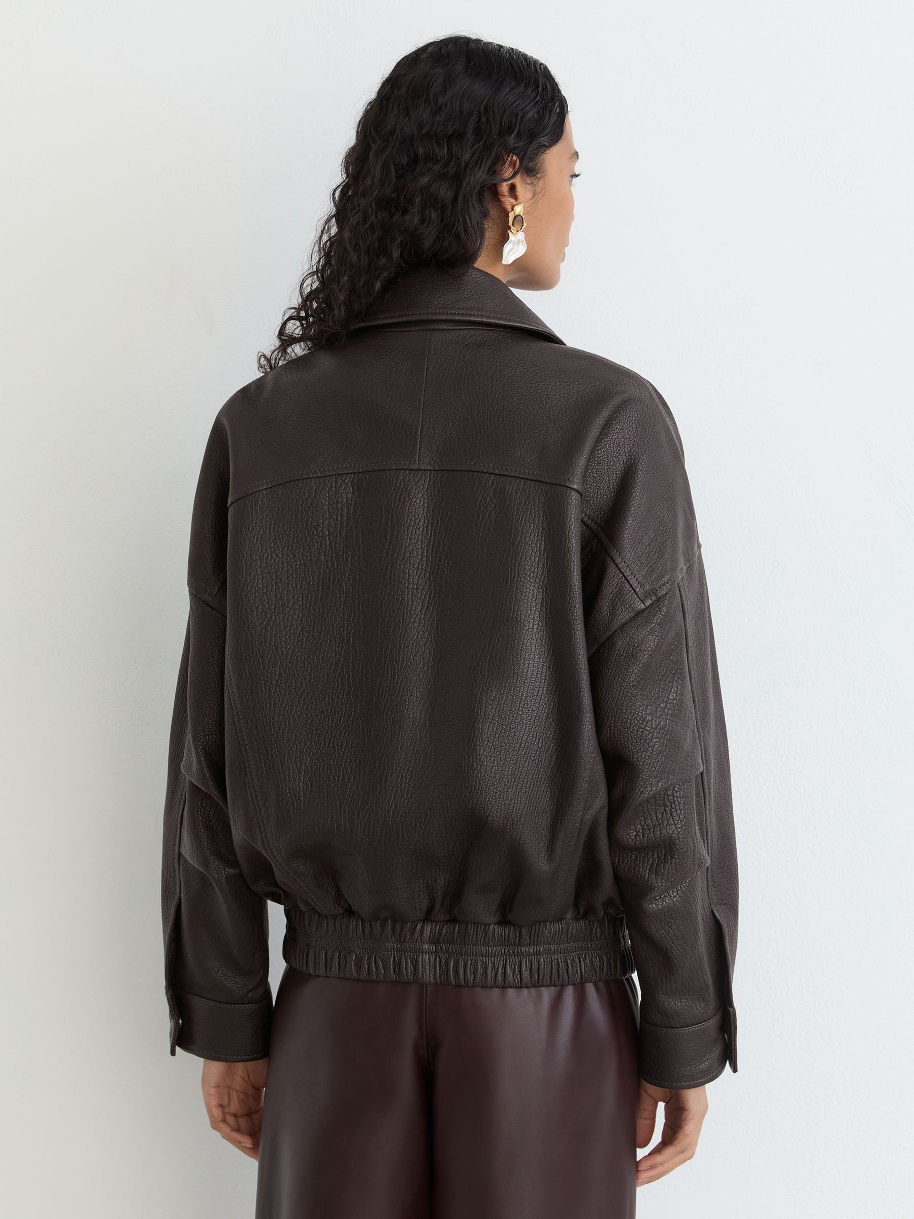 Petite Grained-Leather Twin-Pocket Relaxed Jacket in Ebony Brown - Image 7 of 10