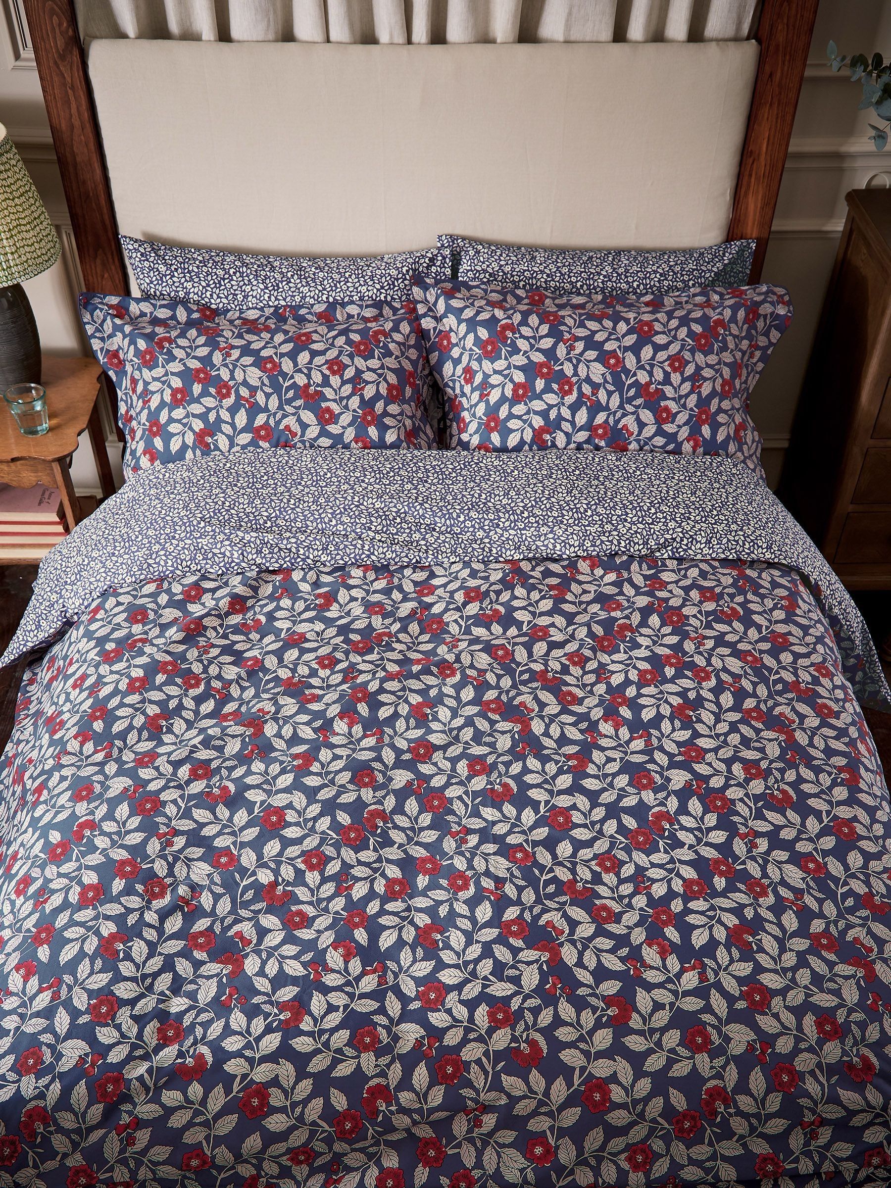 Grove Floral Blue 100% Cotton Bedding Set - Image 5 of 6