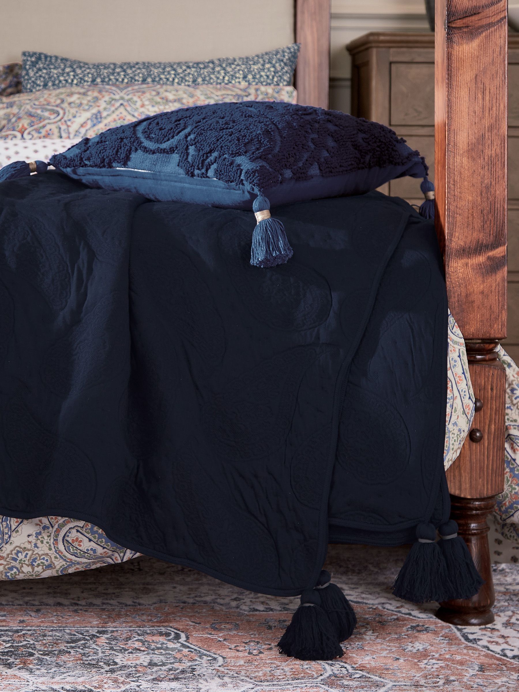Tapestry Blue 100% Cotton Throw - Image 1 of 5