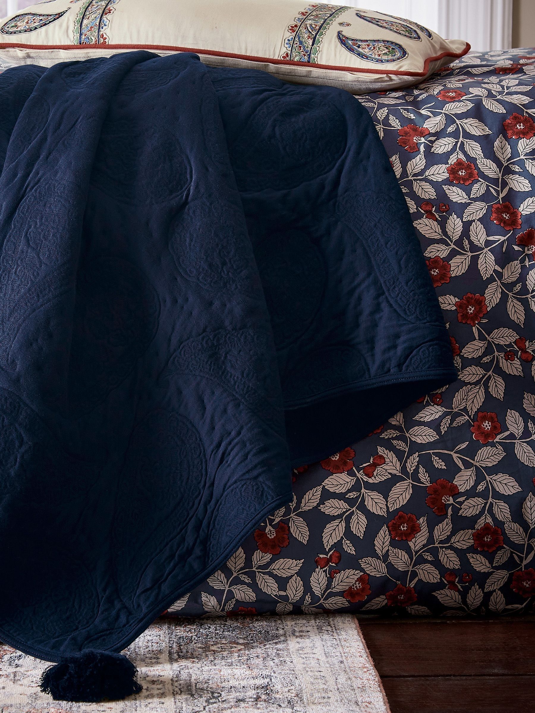 Tapestry Blue 100% Cotton Throw - Image 2 of 5