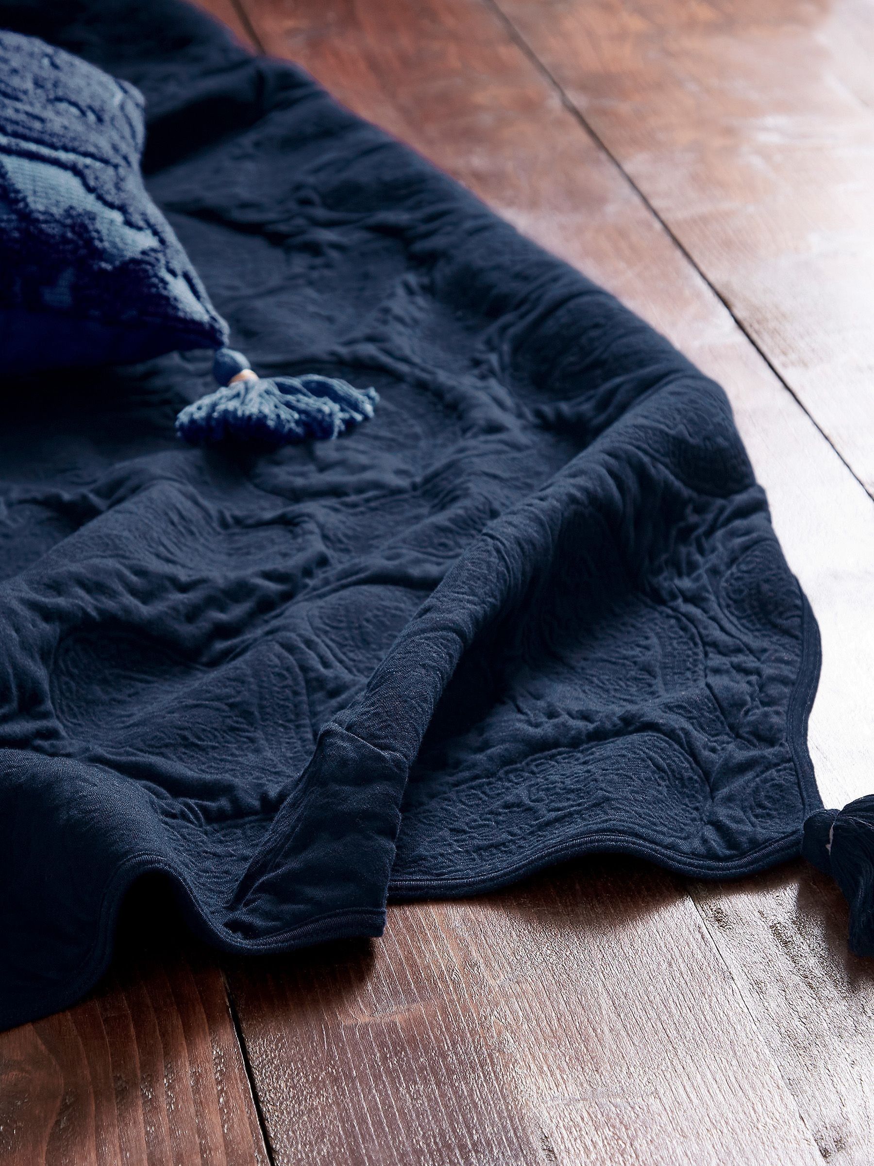 Tapestry Blue 100% Cotton Throw - Image 3 of 5