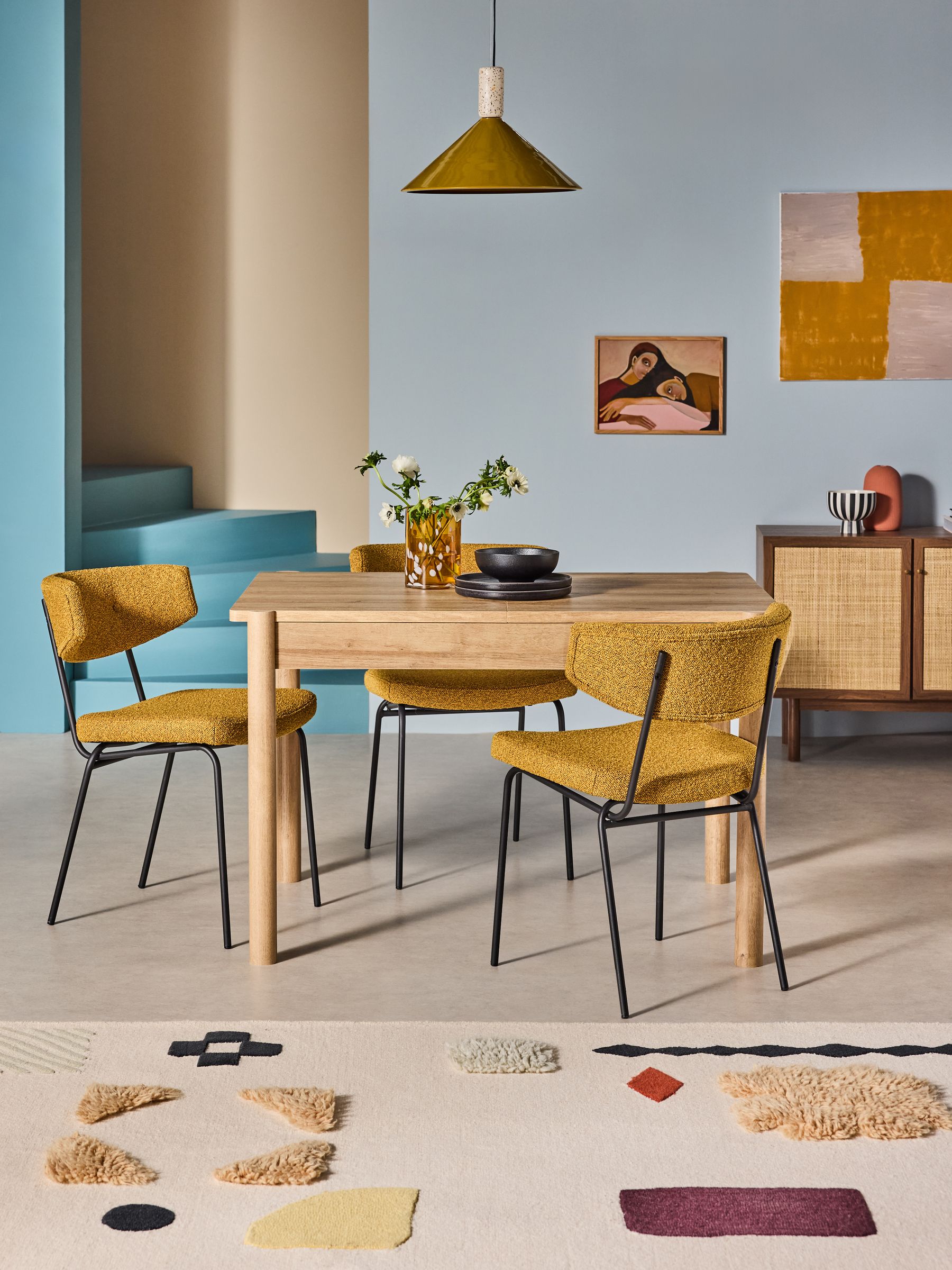 Pavia 4 to 6 Seater Extending Dining Table in Oak Effect - Image 2 of 5