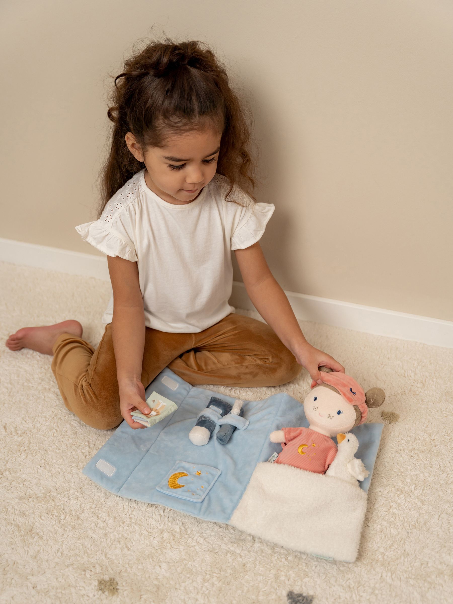 Little Dutch Doll Playset - Sleepover - Image 8 of 8