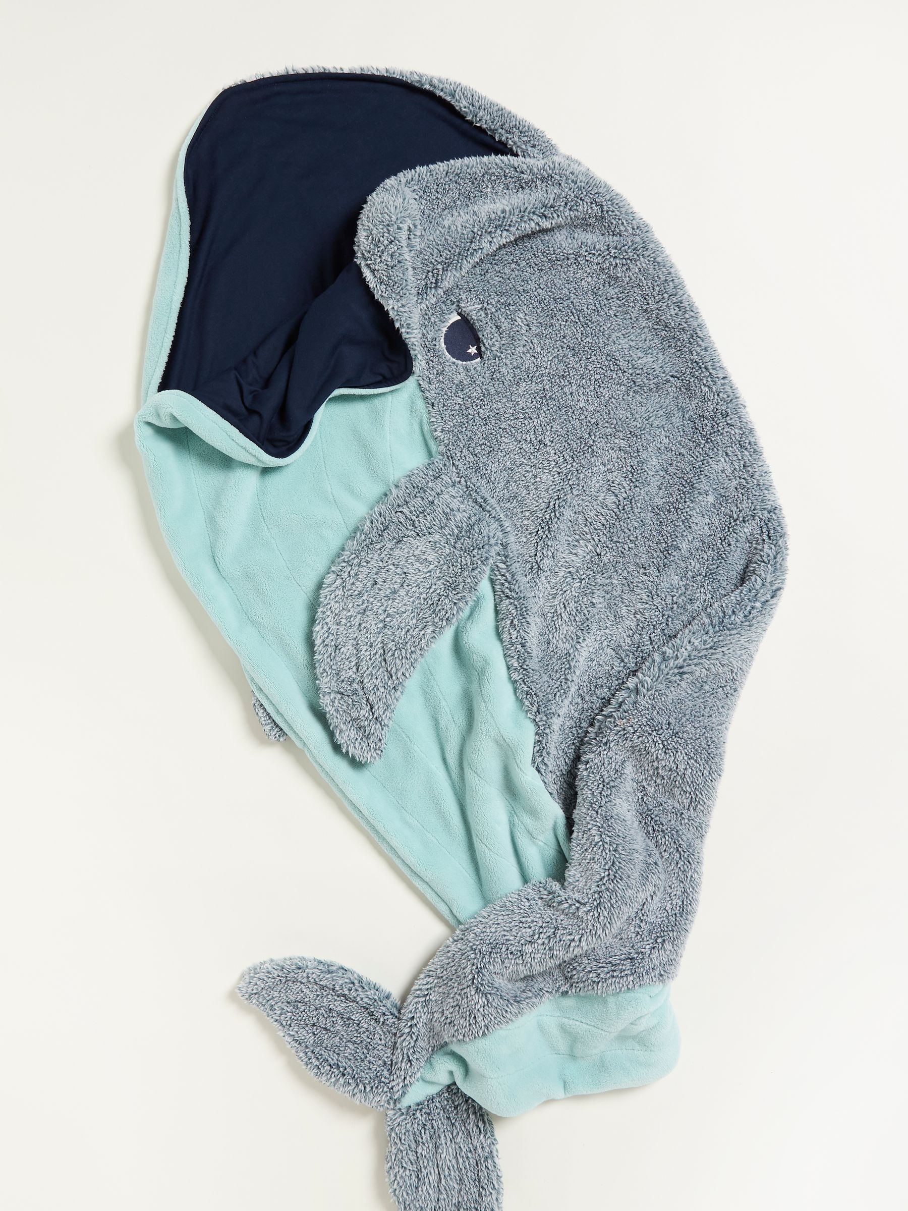 Blue Shelter Wilson the Whale Blanket - Image 2 of 2