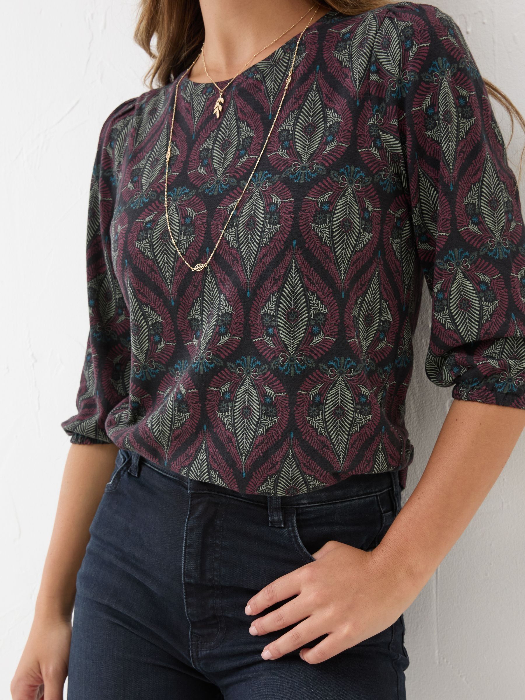 Penny Black Decorative Leaf Top - Image 5 of 6