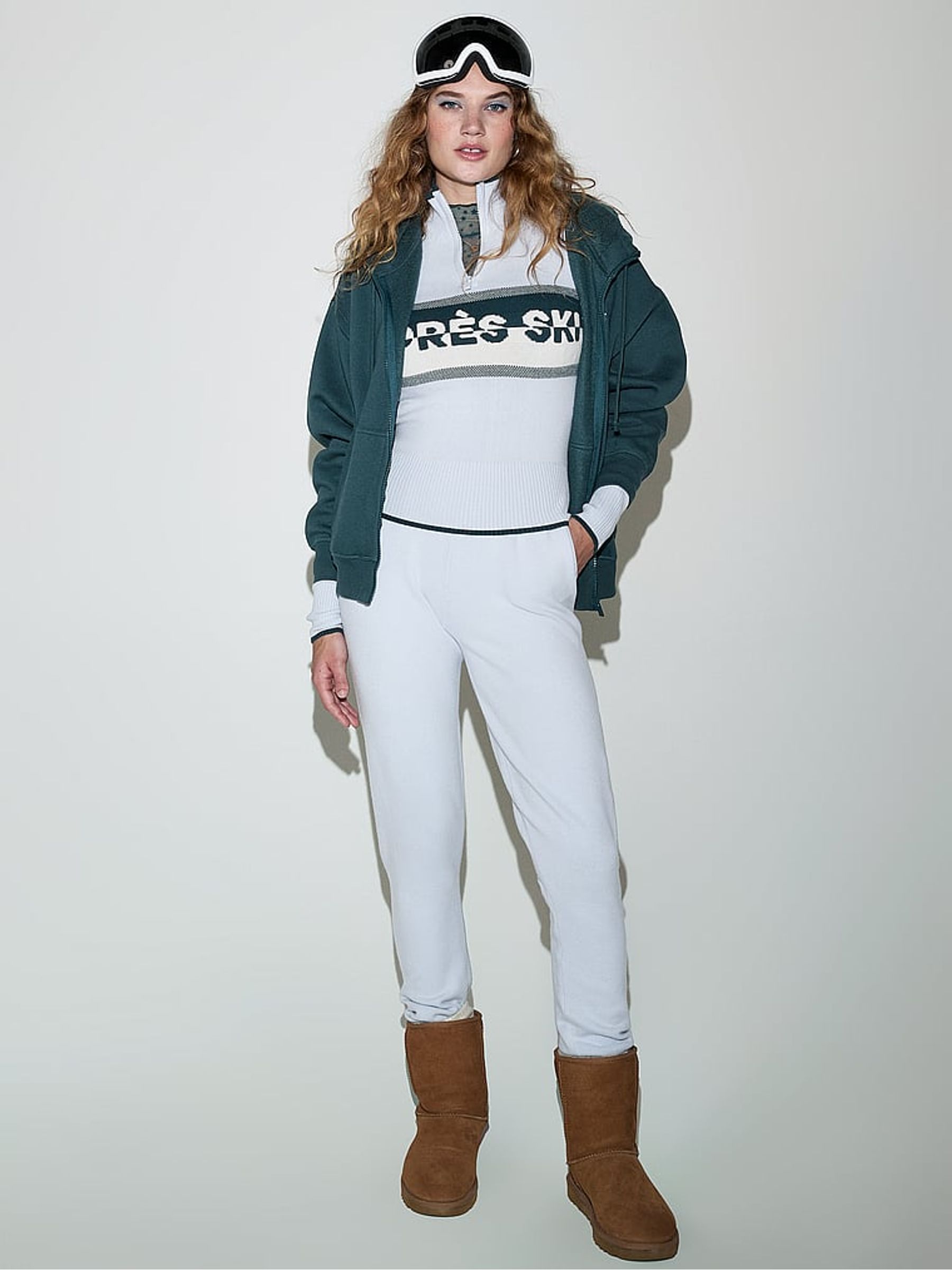 Deep Forest Green Zip Up Fleece Hoodie - Image 3 of 4