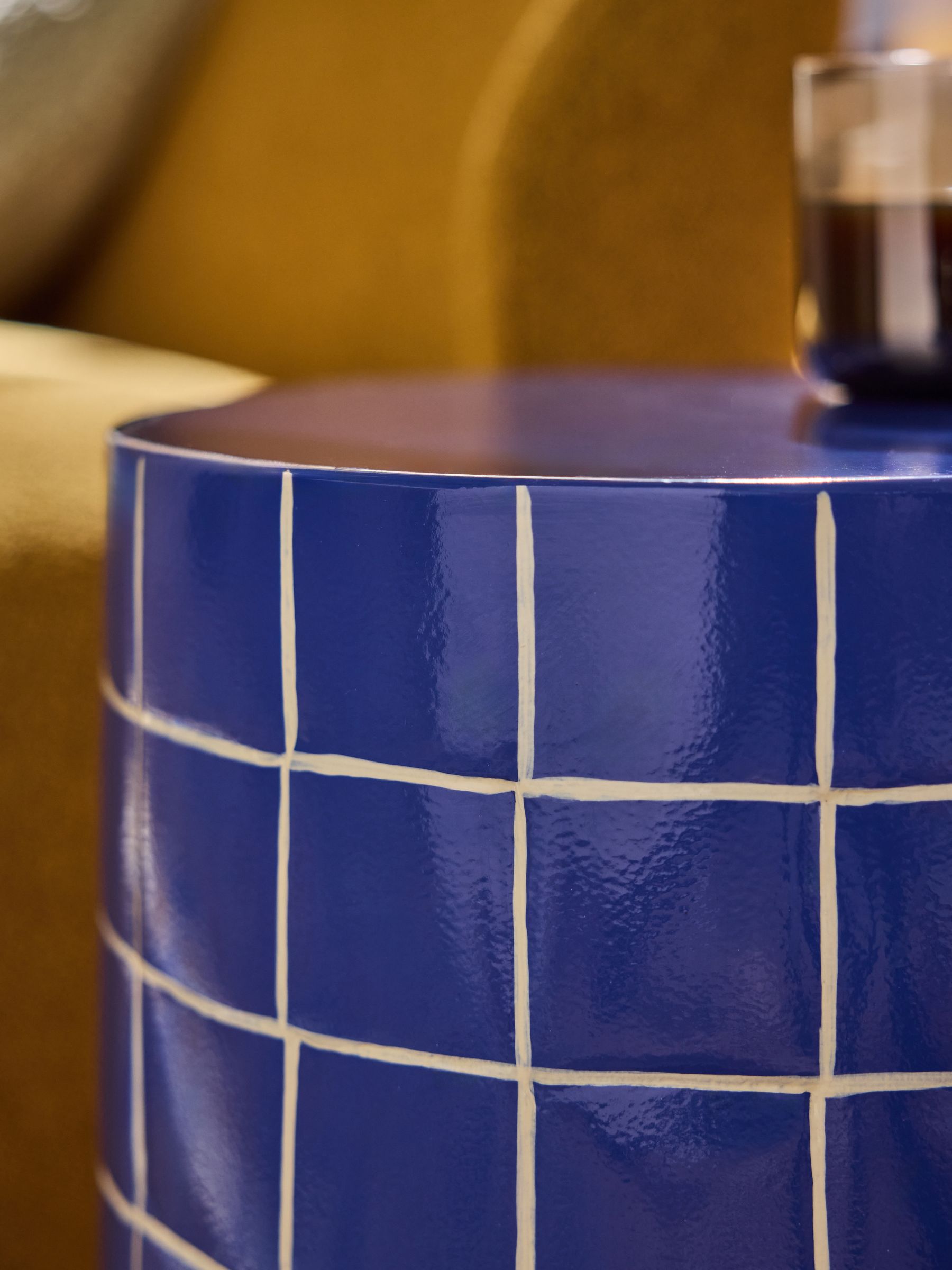 Logan Indoor/Outdoor Side Table in Blue White Check - Image 3 of 5