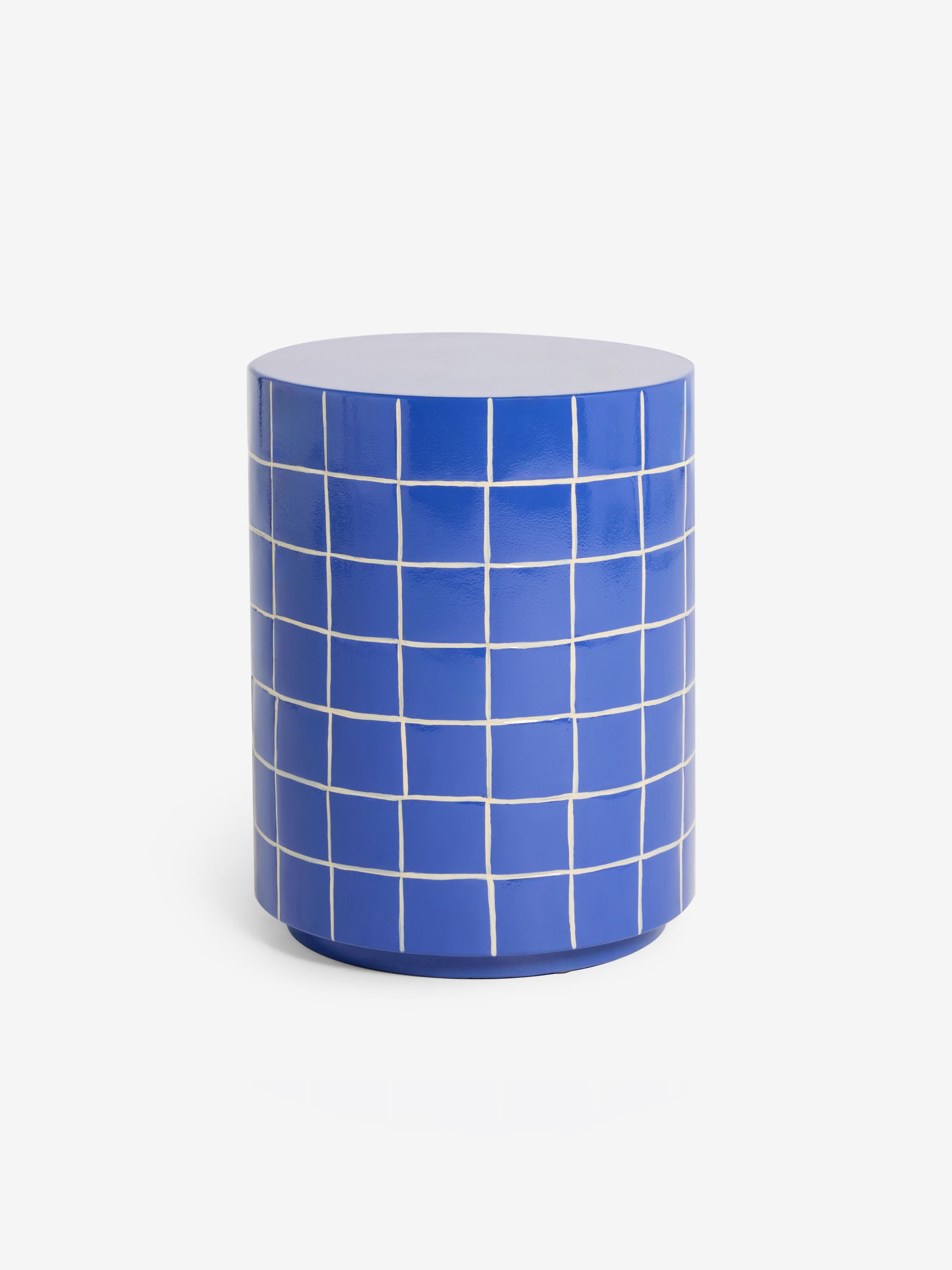 Logan Indoor/Outdoor Side Table in Blue White Check - Image 5 of 5