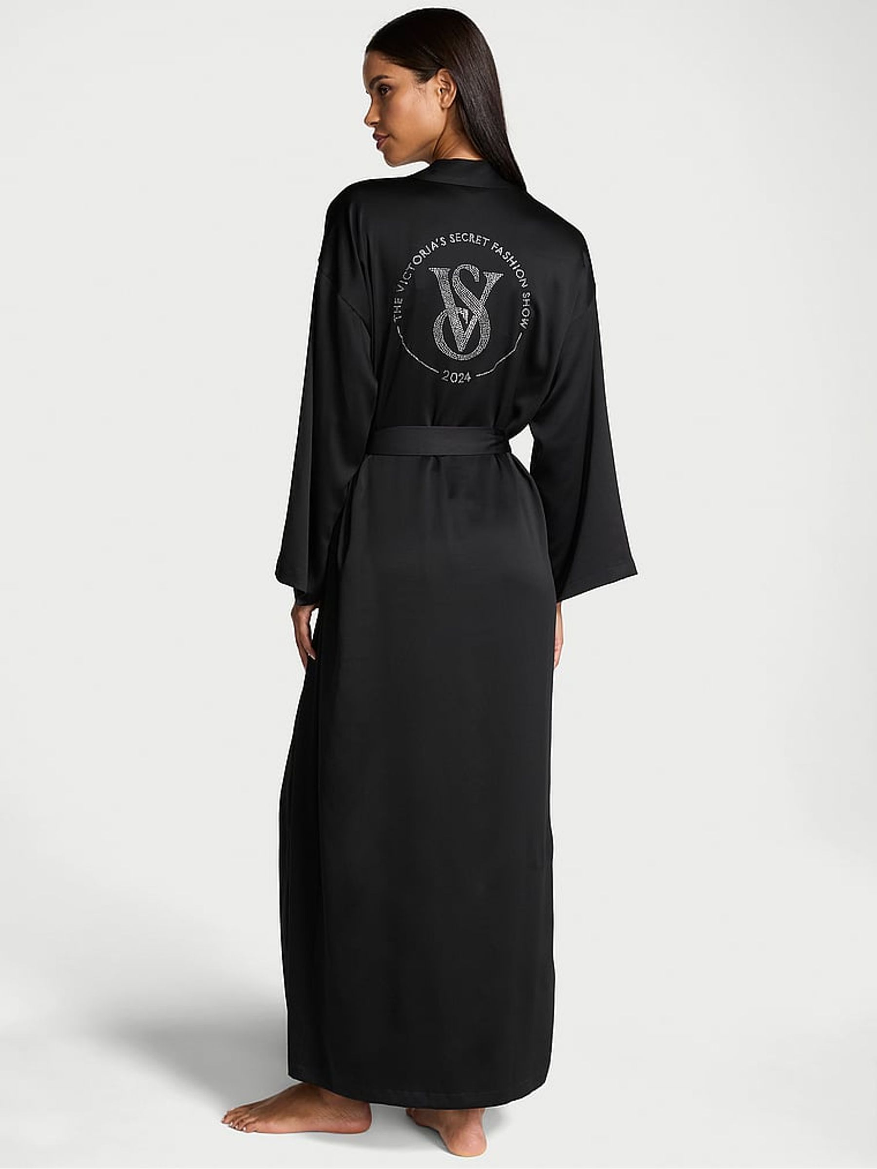 Black Fashion Show '24 Glazed Satin Long Robe - Image 3 of 5