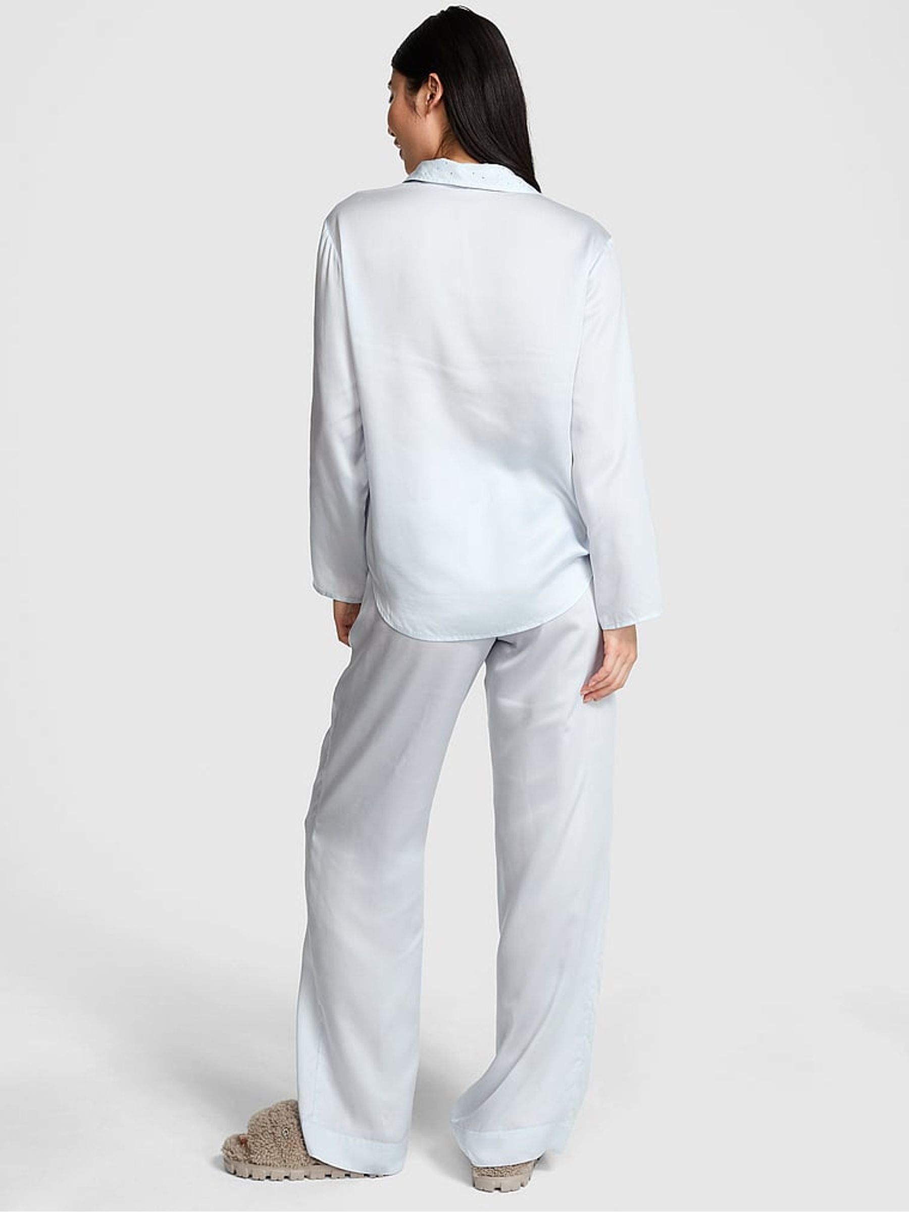 Hydrangea Blue Diamante Long Pyjama Set - Image 2 of 3