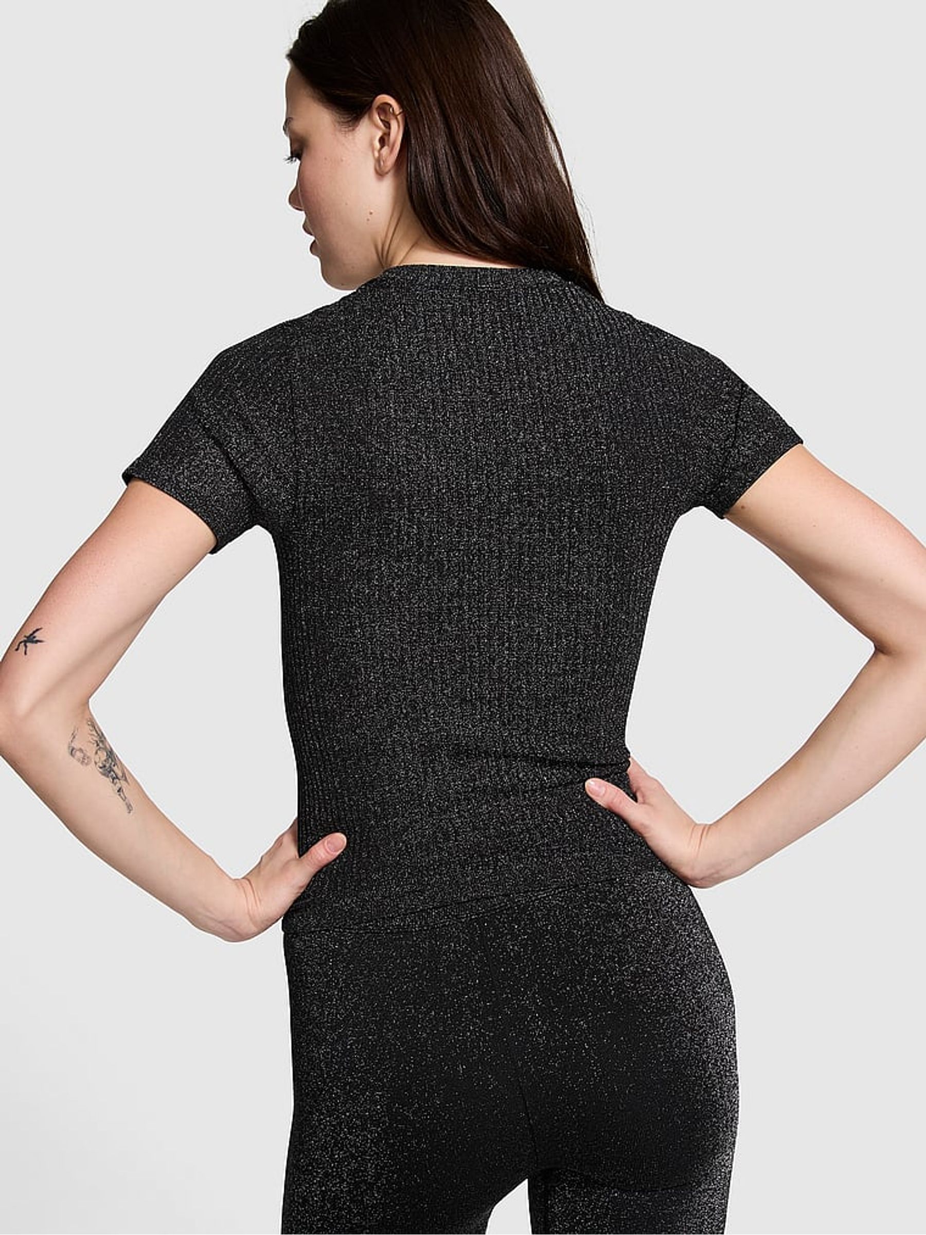 Black Shine Seamless T-Shirt - Image 2 of 4