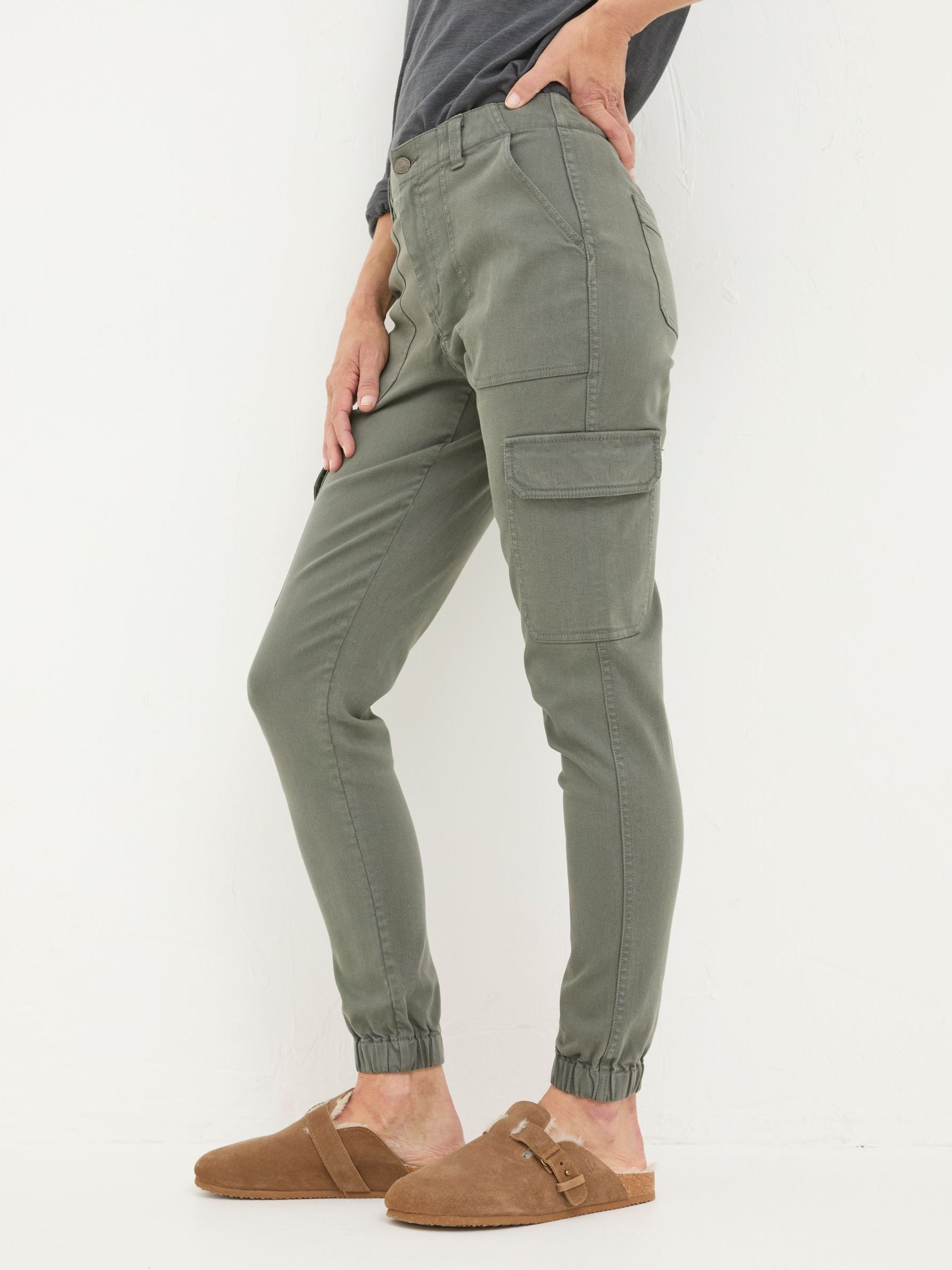 Hythe Grey Cargo Trousers - Image 3 of 6