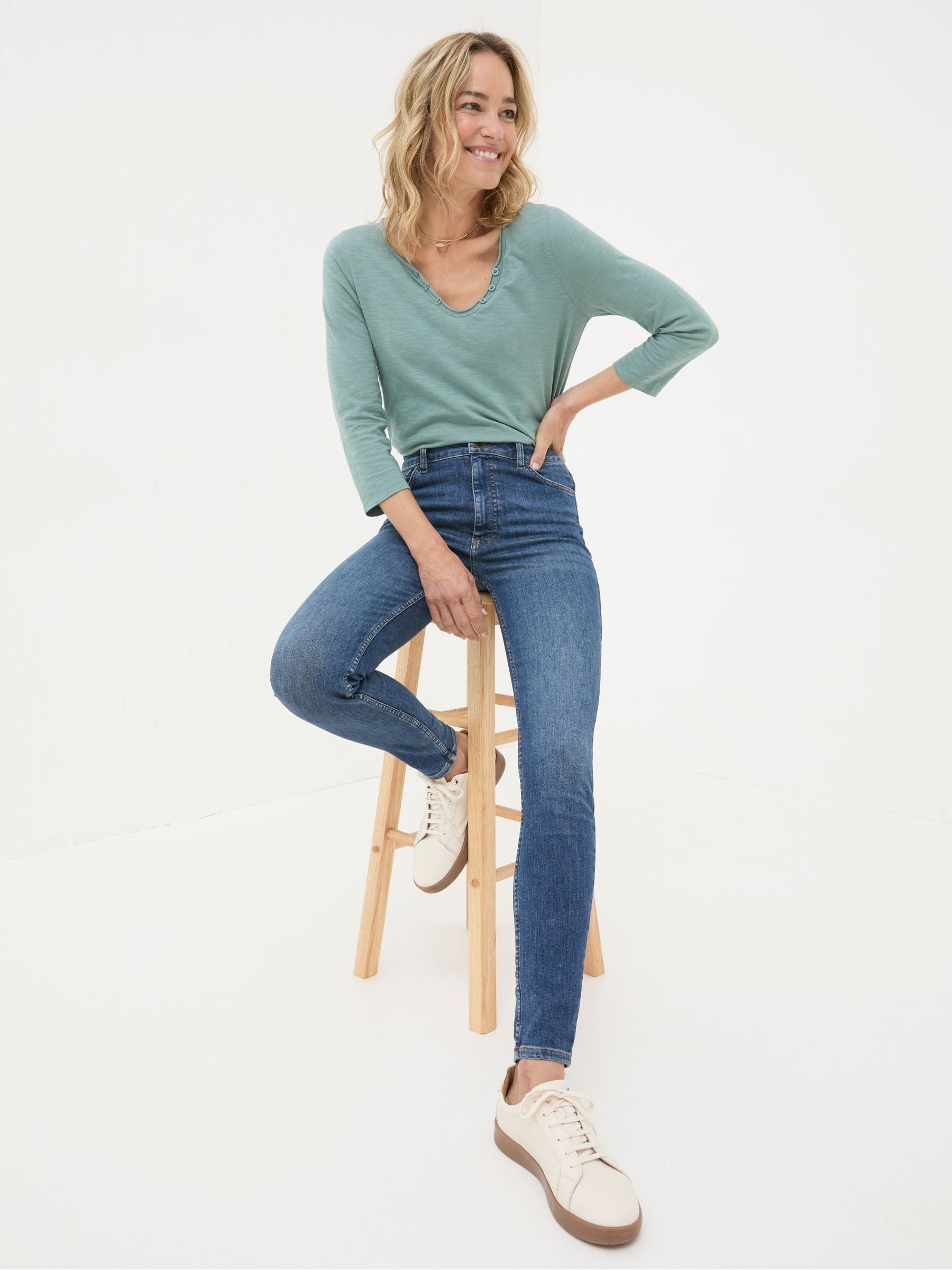 Harlow Dark Vintage Blue Highwaist Skinny Jeans - Image 4 of 6