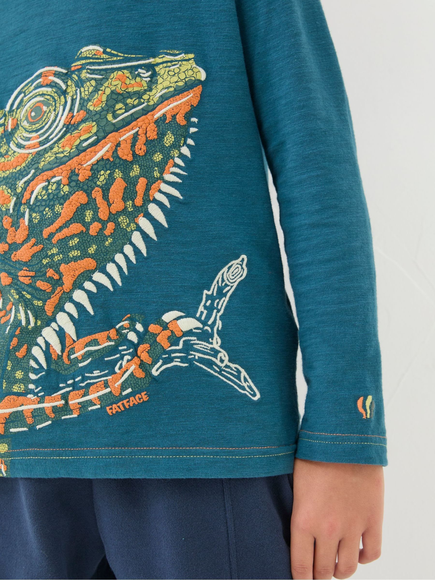 Blue Chameleon Graphic T-Shirt - Image 4 of 4