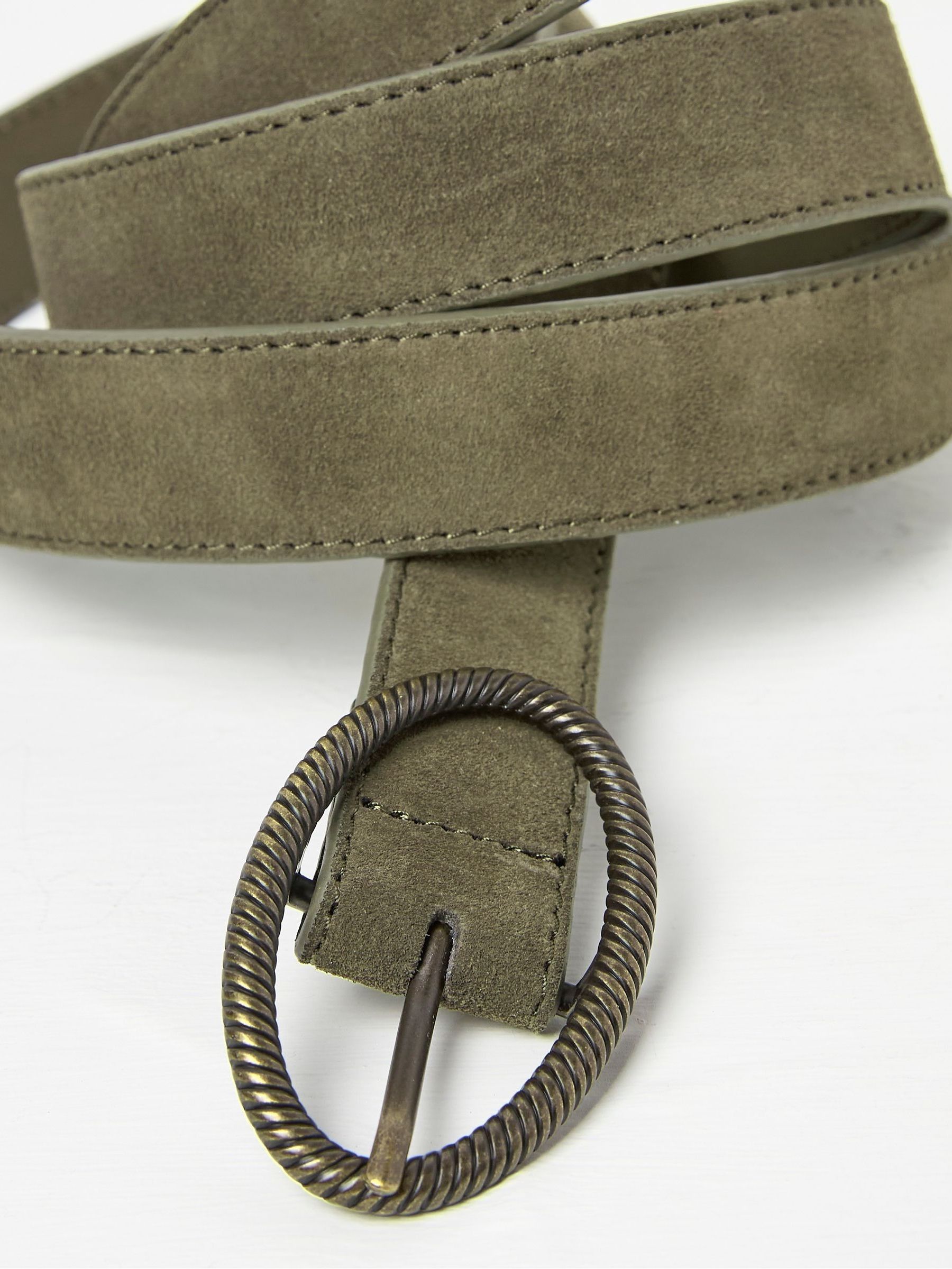 Buckle Green Interest Belt - Image 2 of 2