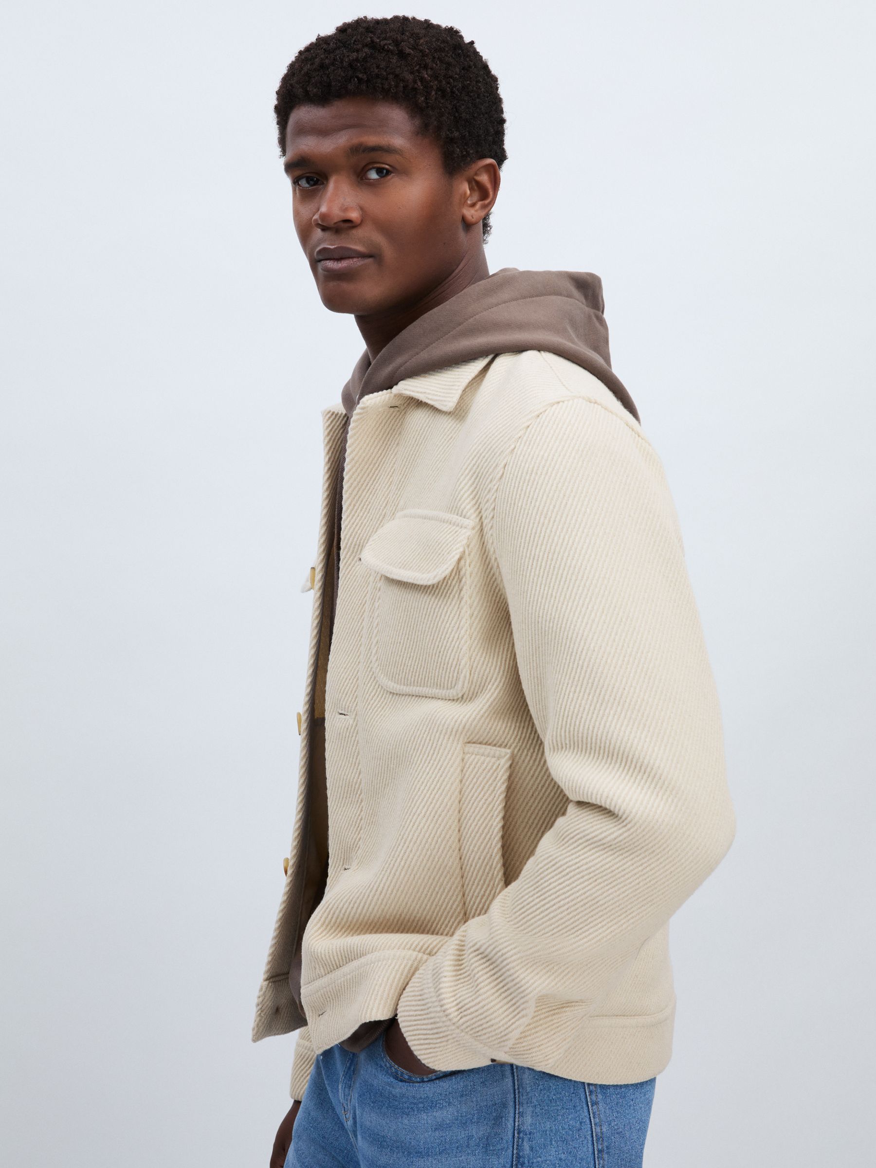 سترة مع صوف بلون عاجي Hybrid من Les Deux - صورة 4 من 7