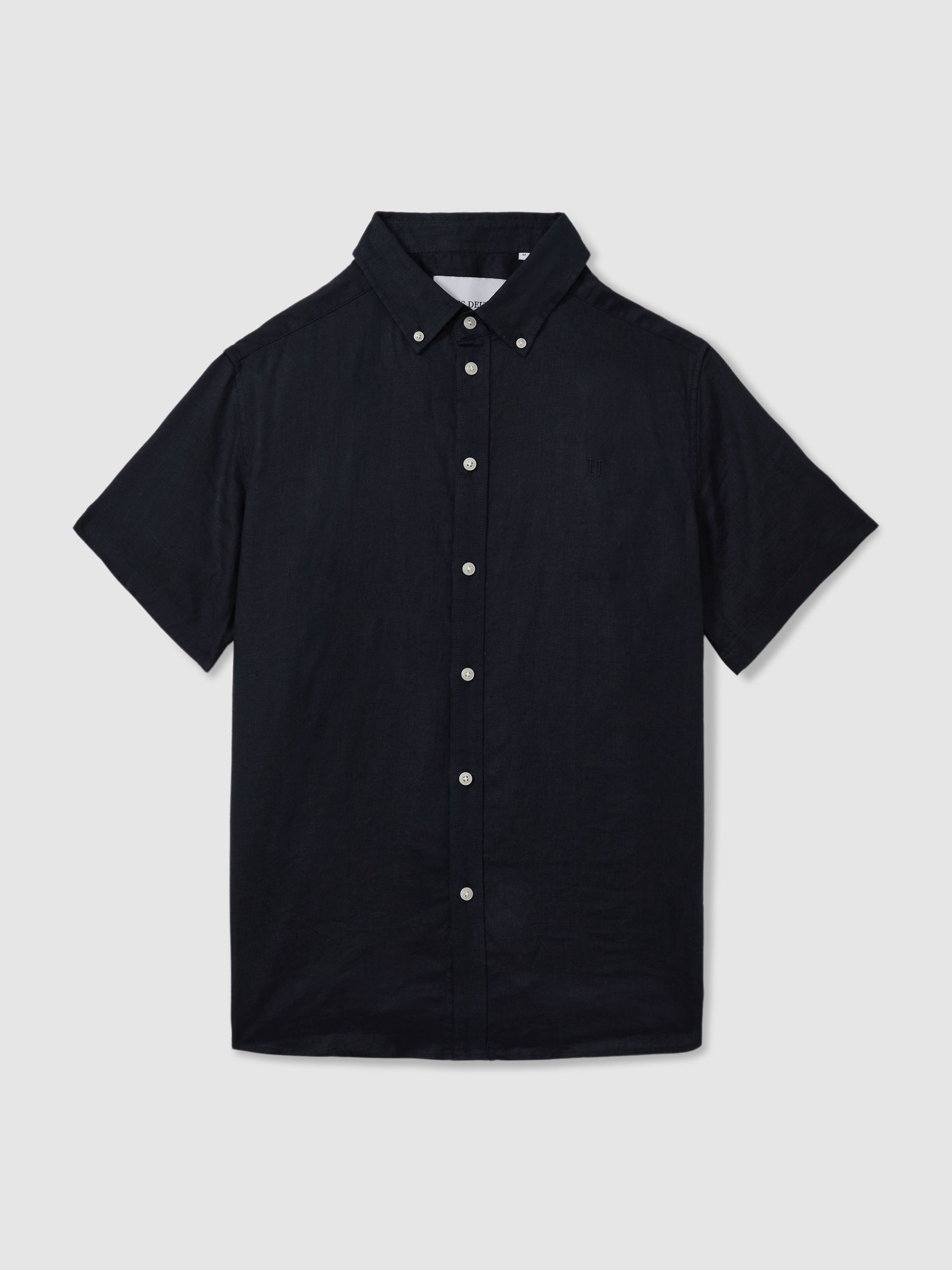 Les Deux Linen Oxford Shirt in Navy - Image 2 of 6 Les Deux Linen Oxford Shirt in Navy - Image 2 of 6