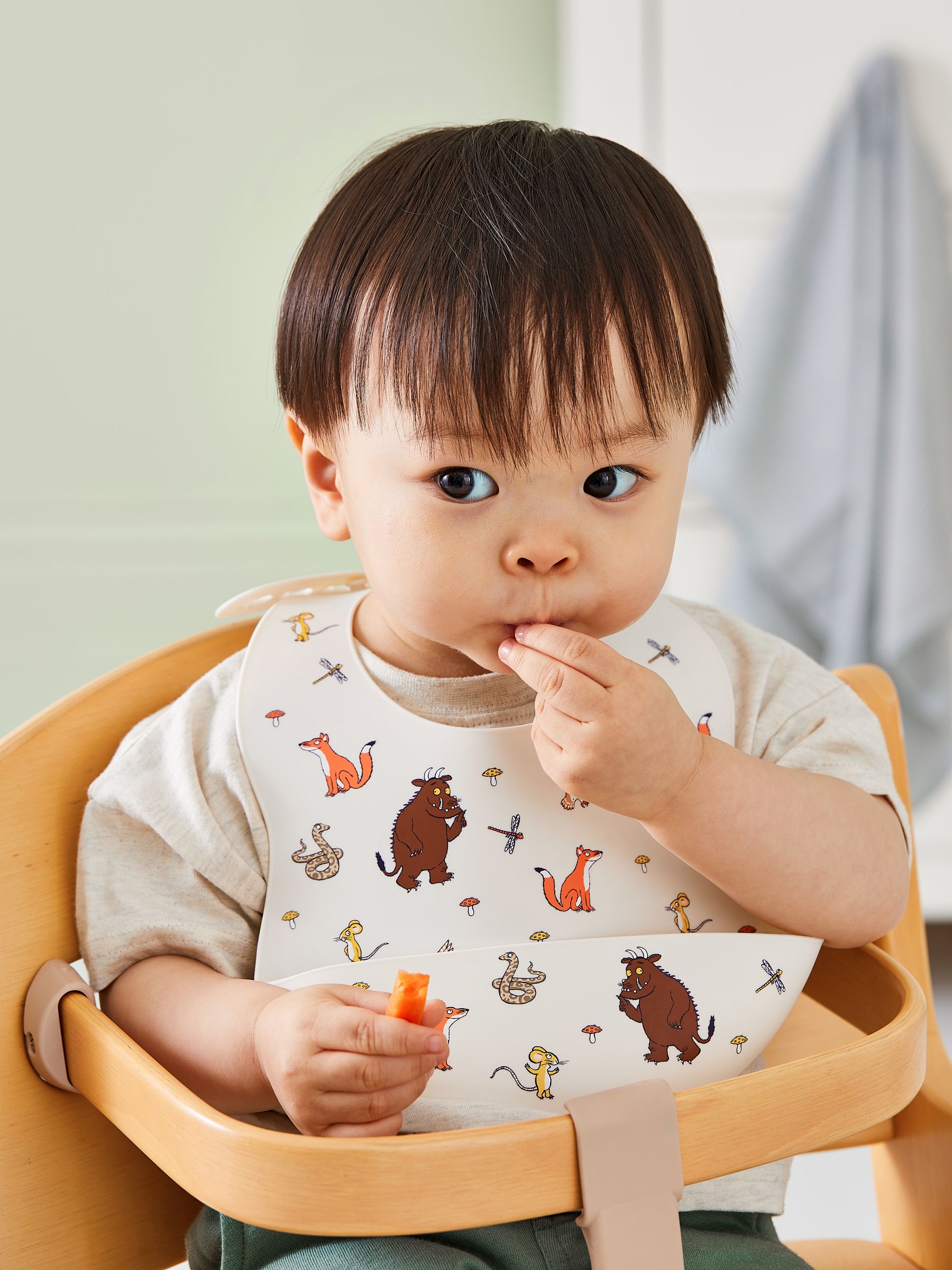 The Gruffalo 2-Pack Silicone Bib Set - Image 6 of 8