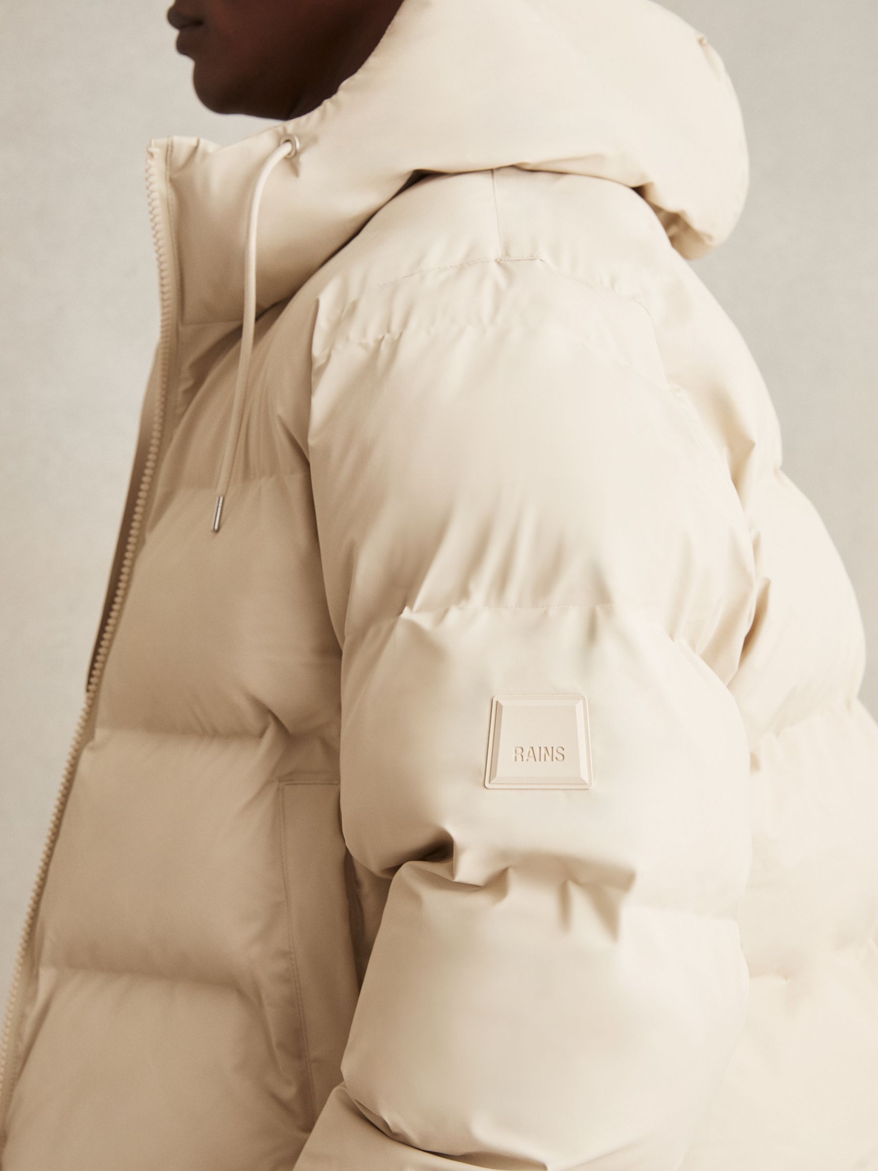 Rains Alta Short Puffer Jacket in Dark Stone - Image 4 of 6