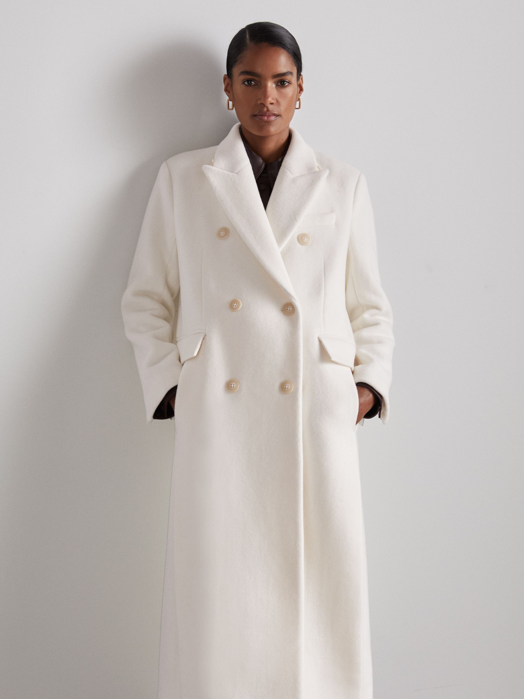 Atelier Wool and Cashmere Longline Coat in Cream - Image 4 of 8