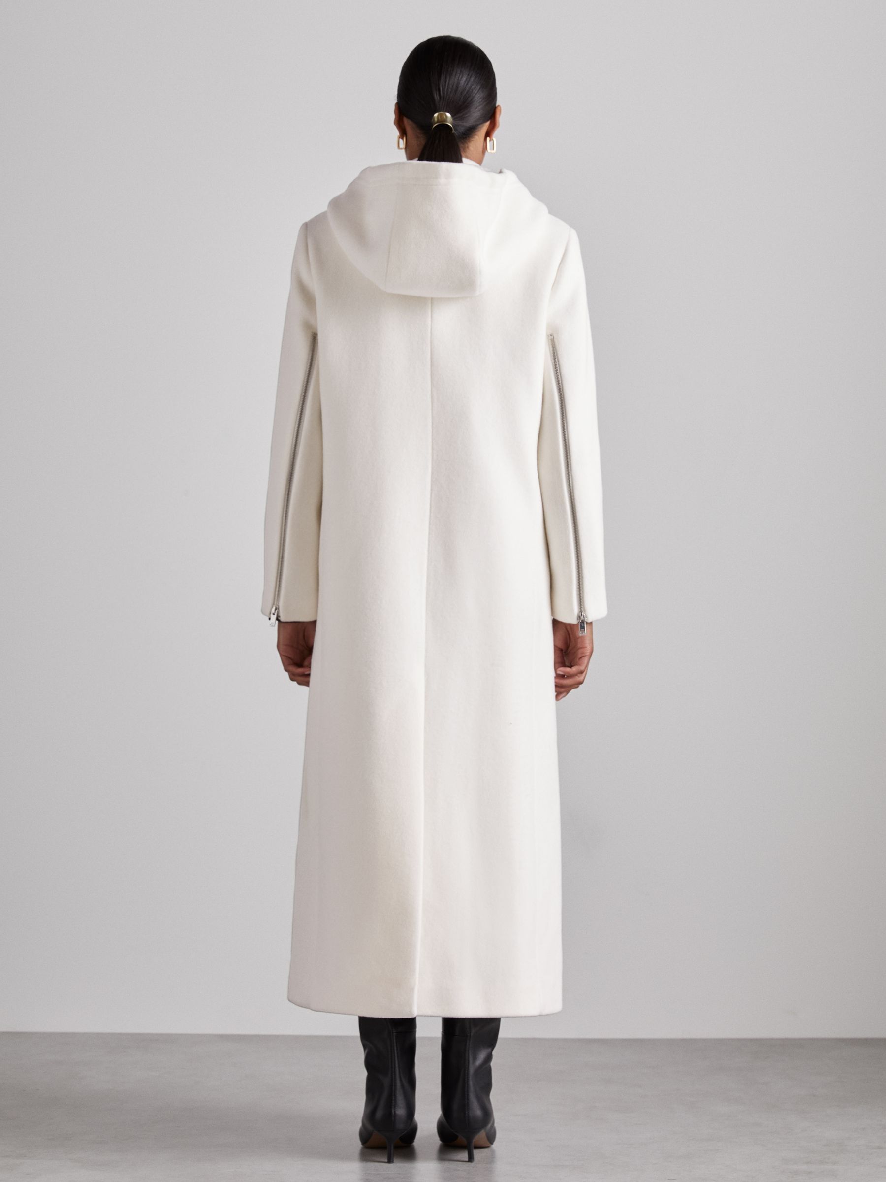 Atelier Wool and Cashmere Longline Coat in Cream - Image 7 of 8