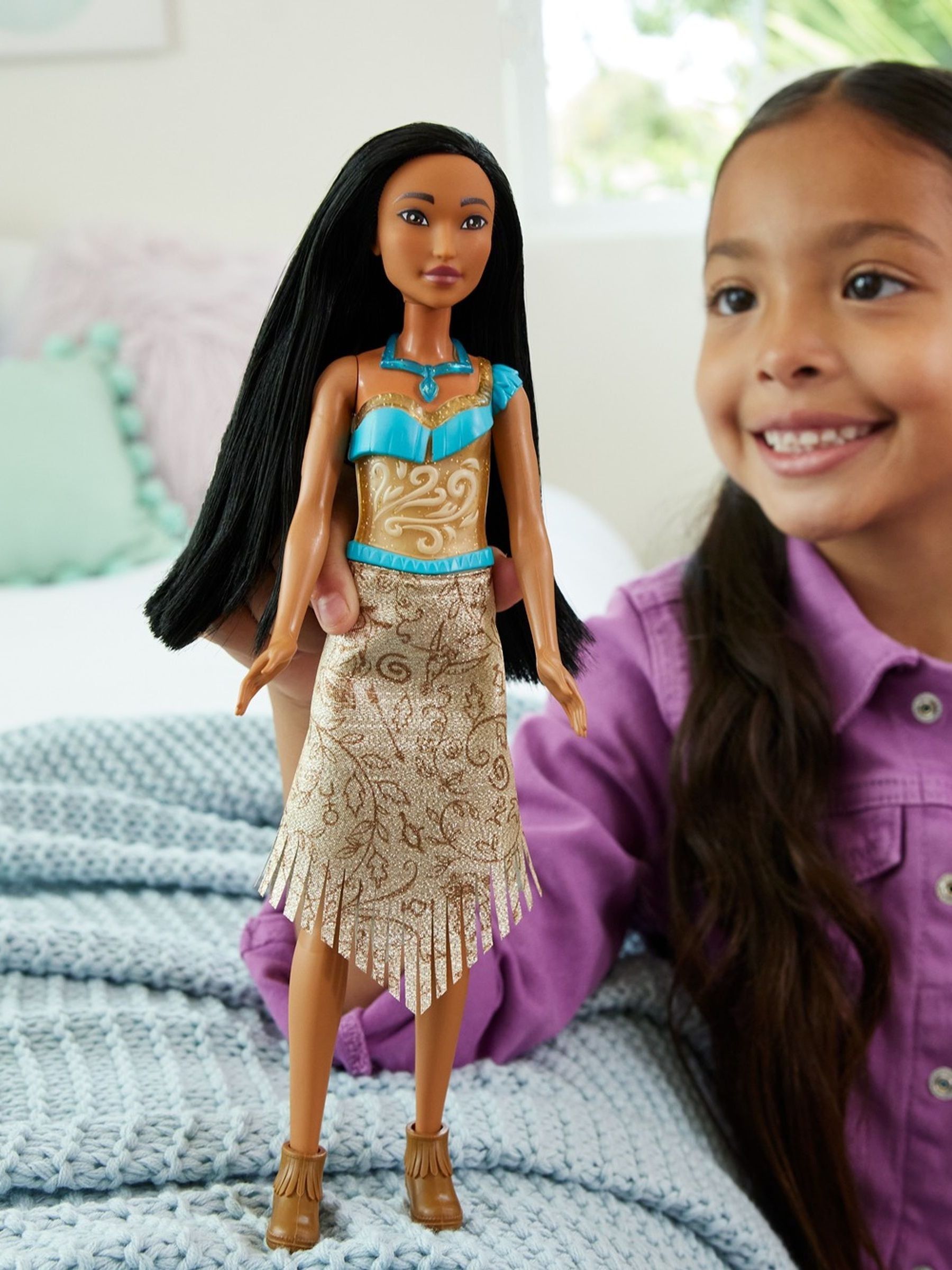 Disney Princess No Colour Core Princess Doll - Pocahontas - Image 2 of 6