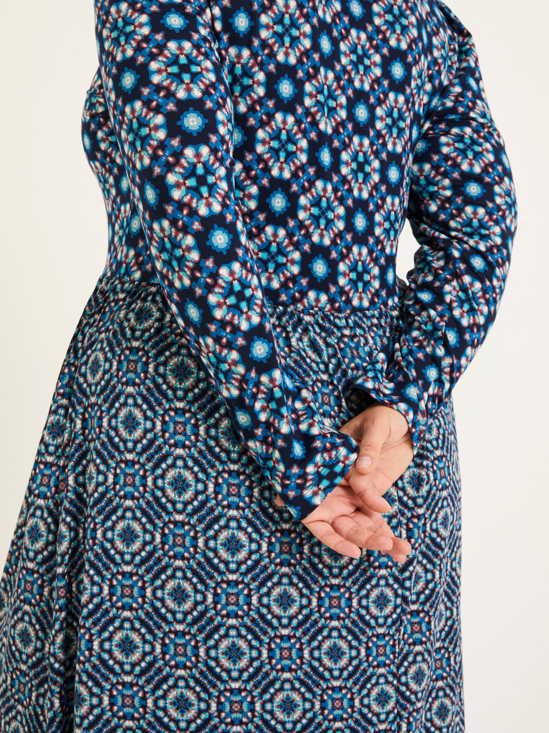 Indigo Blue Fia Jersey Midi Dress - Image 8 of 9