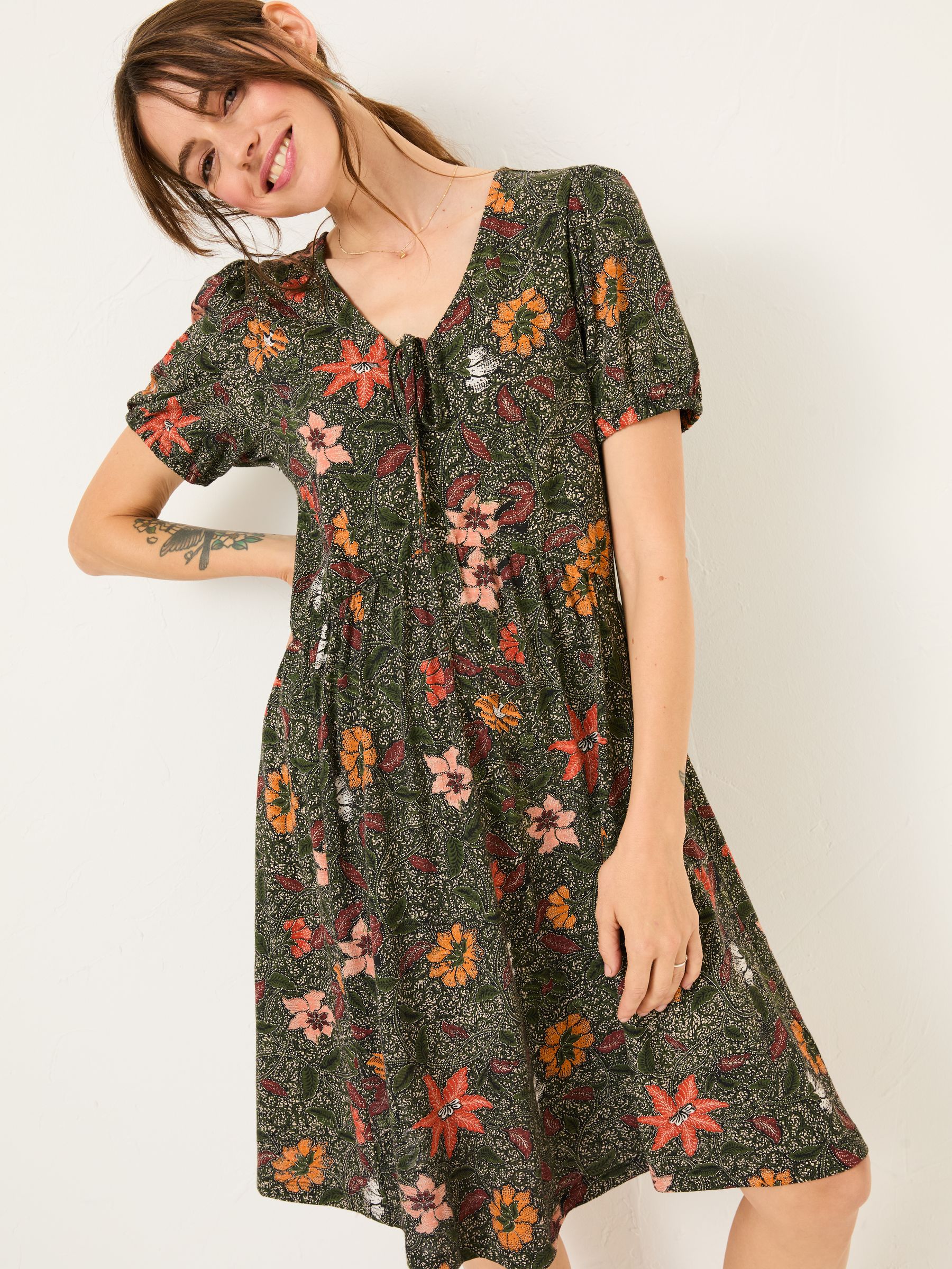 Nell Black Floral Short Sleeve V-Neck Midi Dress - Image 1 of 5