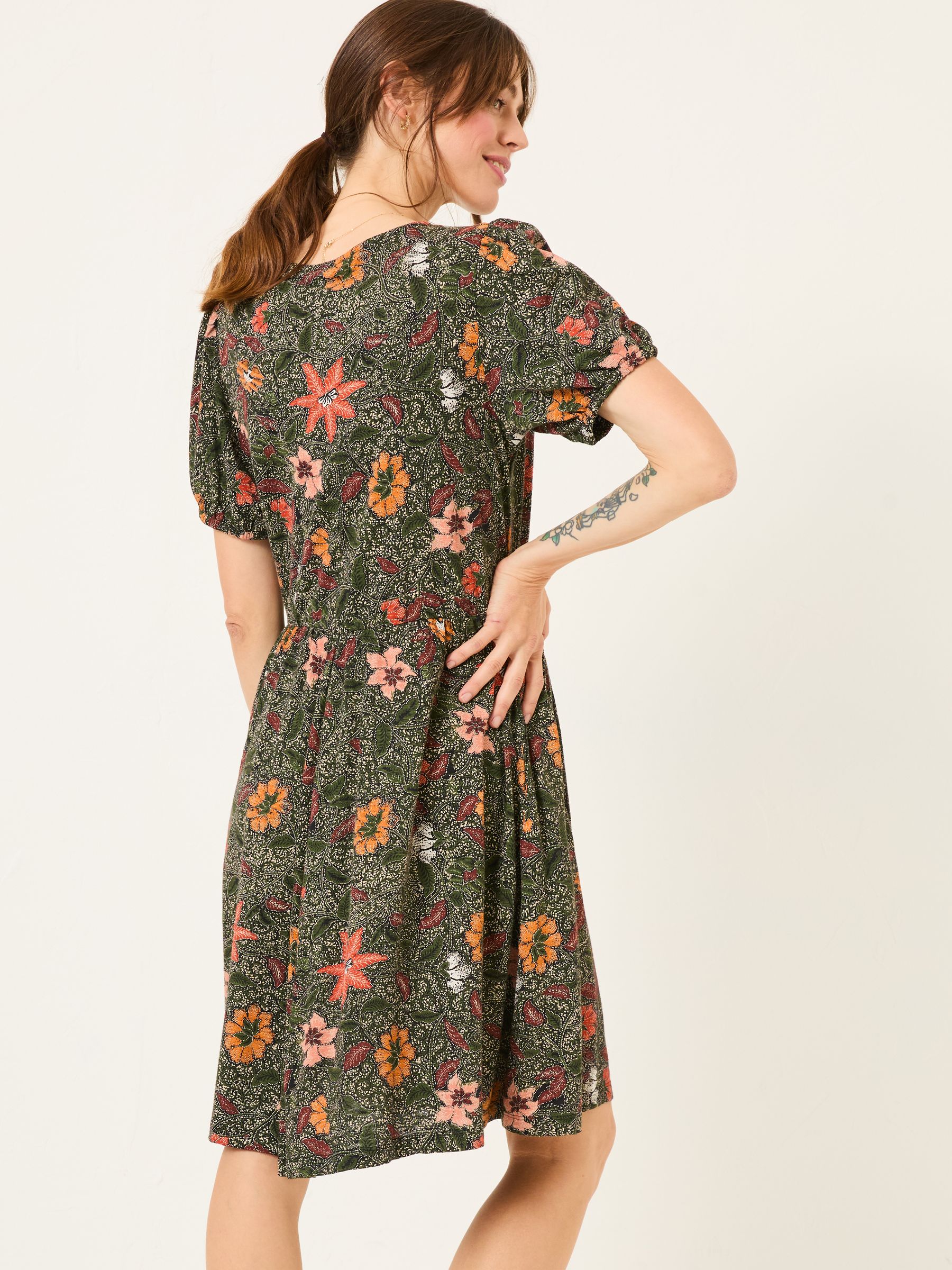 Nell Black Floral Short Sleeve V-Neck Midi Dress - Image 2 of 5