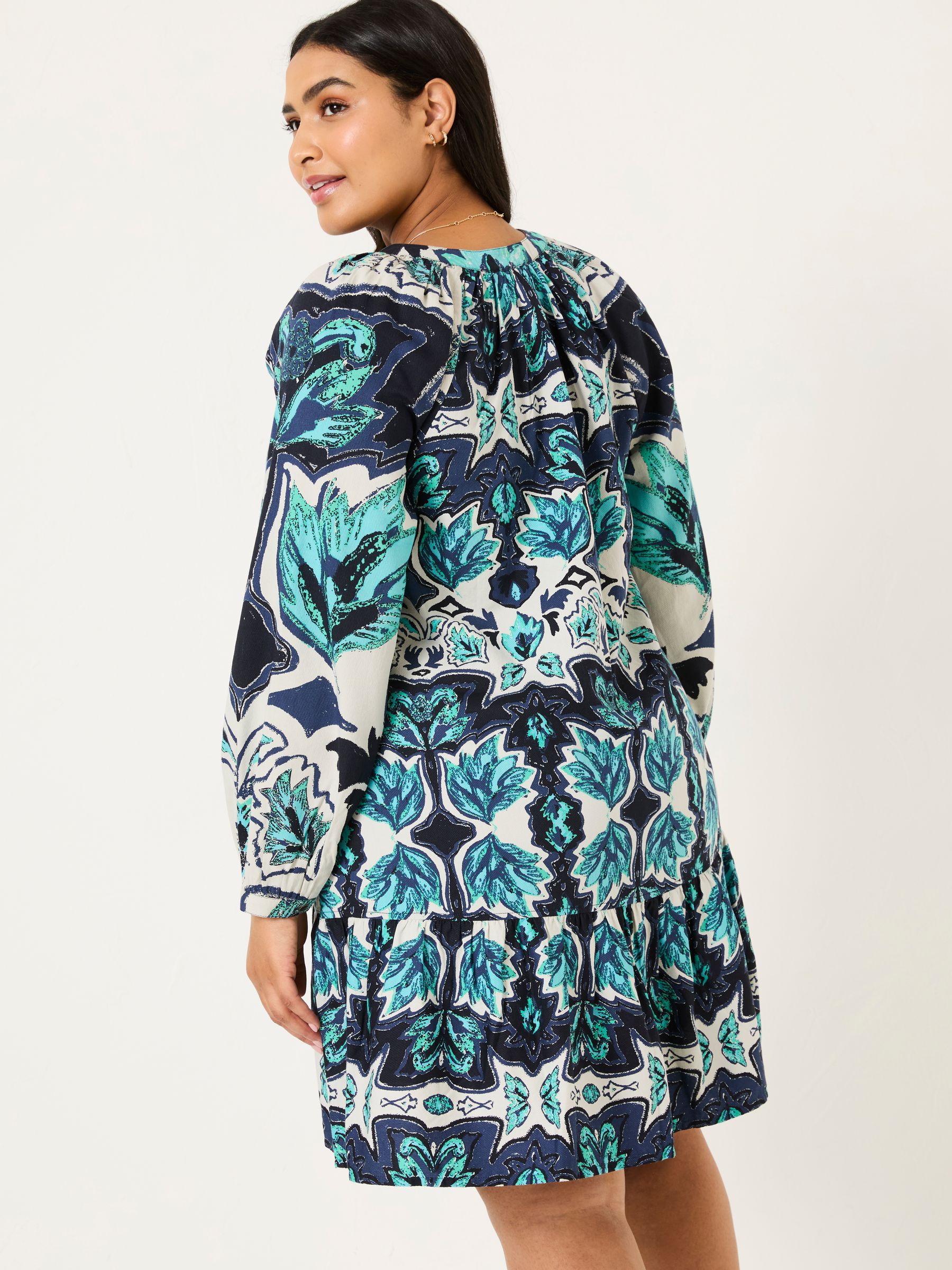 Amy Jade Green Sketched Leaves Mirrored Dress - Image 7 of 9