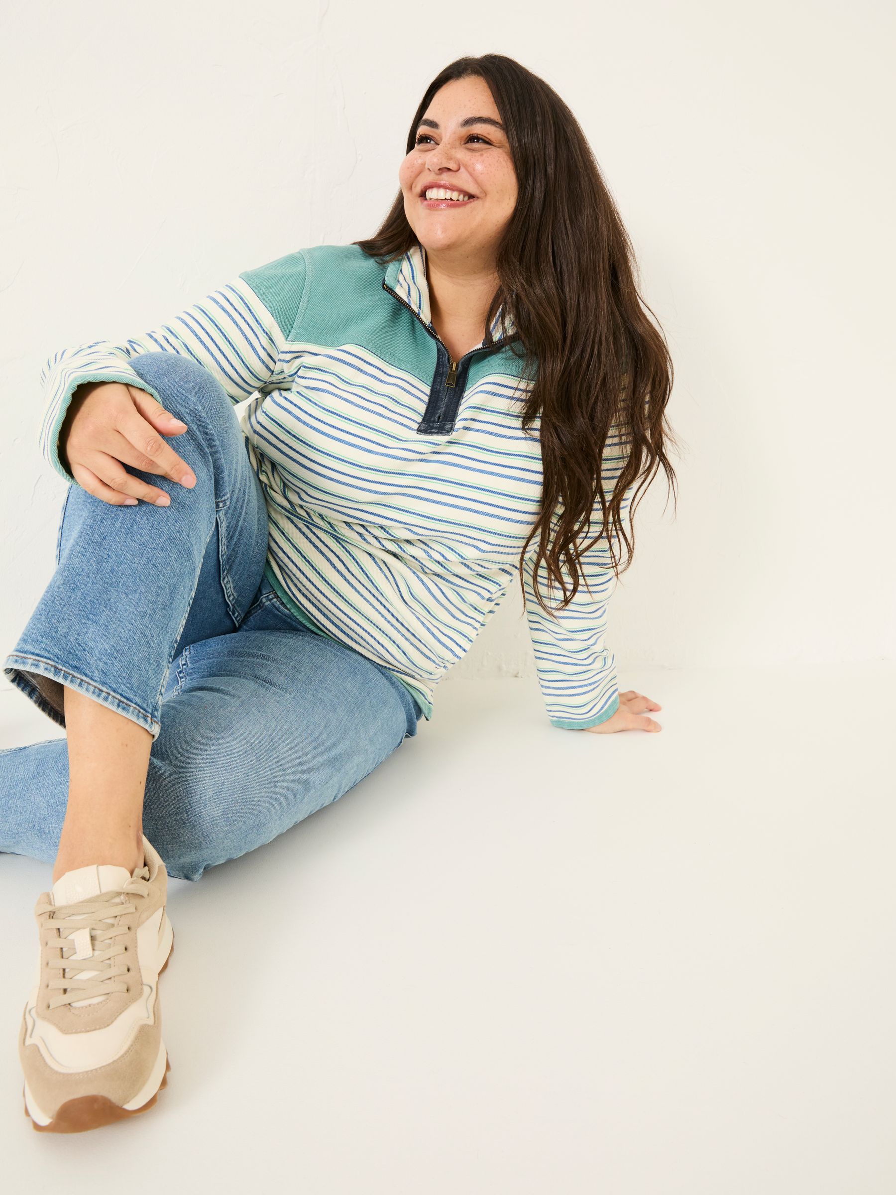 Airlie Blue Sweat Top - Image 6 of 9