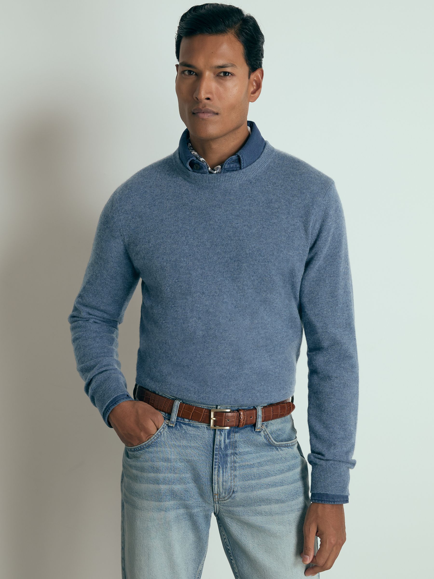 Atelier Cashmere Crew-Neck Jumper in Airforce Blue Melange - Image 3 of 6