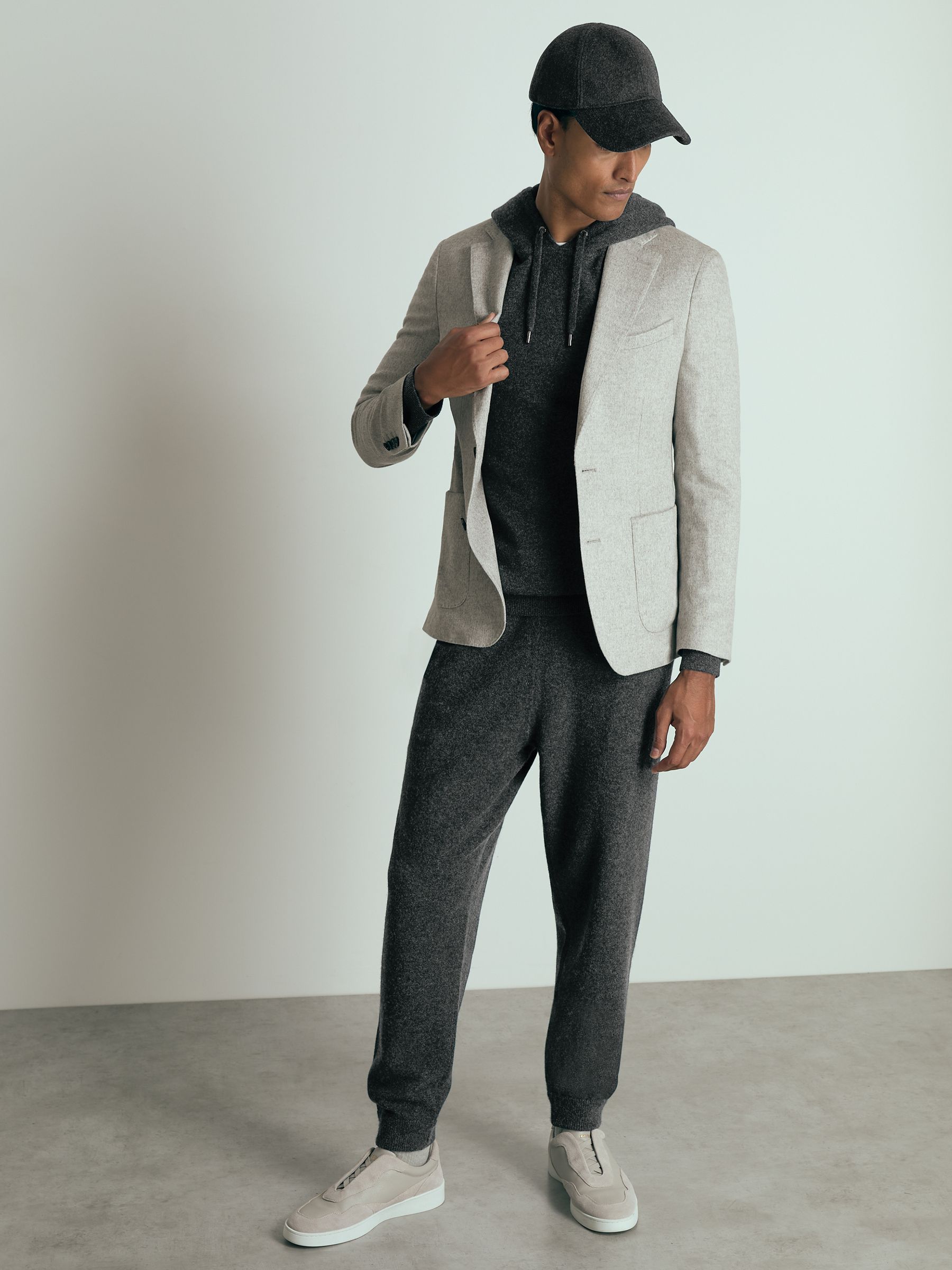 Atelier Cashmere Hoodie in Charcoal Melange - Image 4 of 6