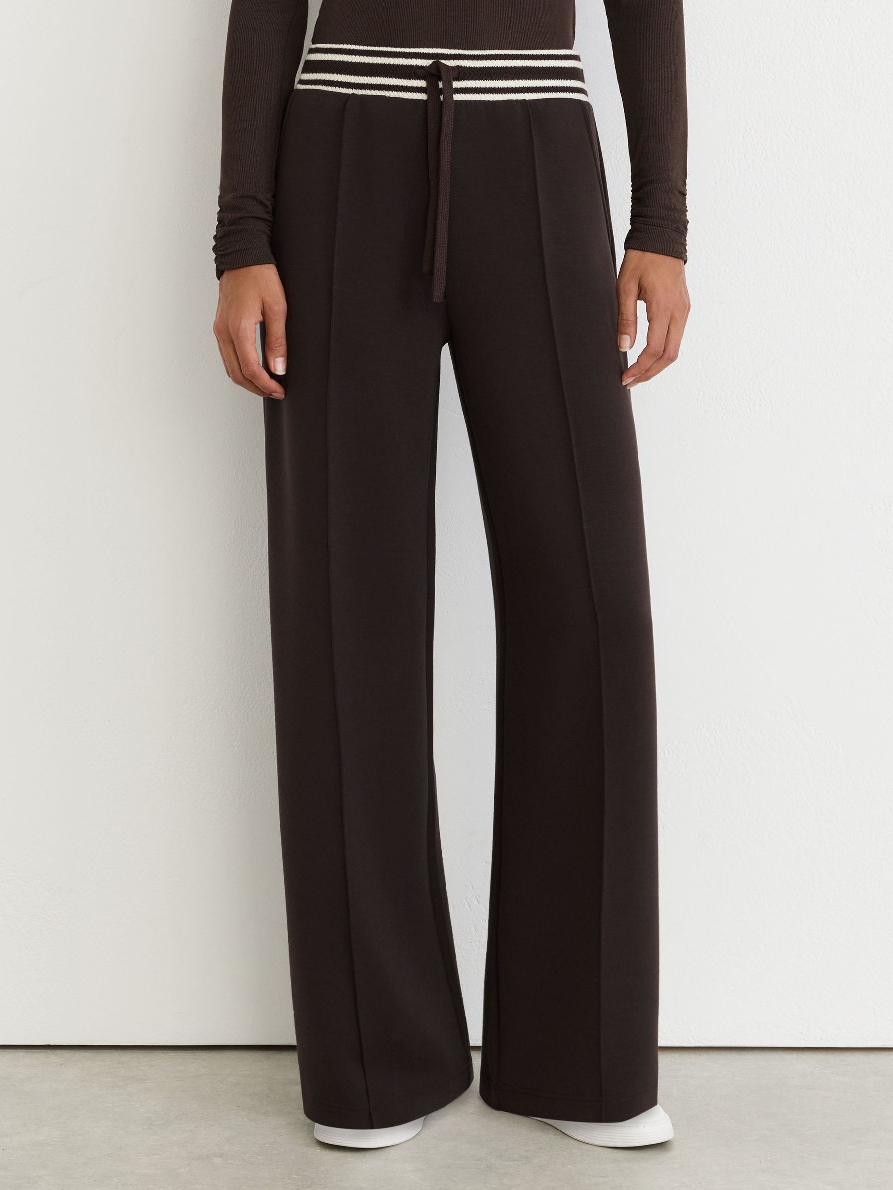 Premium Interlock Stribet-Waist Joggingbukser i Chokoladebrun - Billede 3 af 6