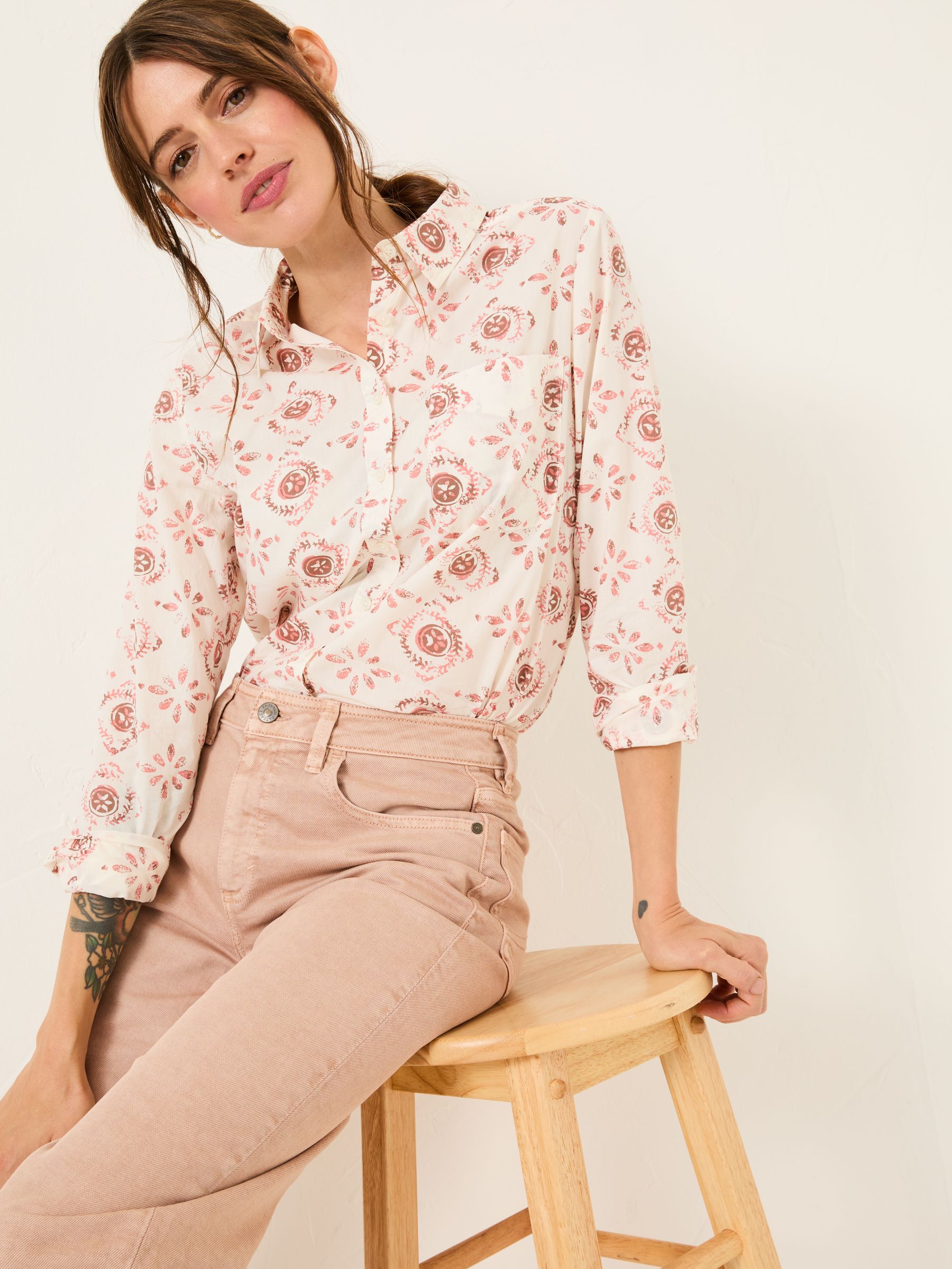 Olivia Ivory Printed 100% Cotton Long Sleeve Shirt - Image 3 of 9