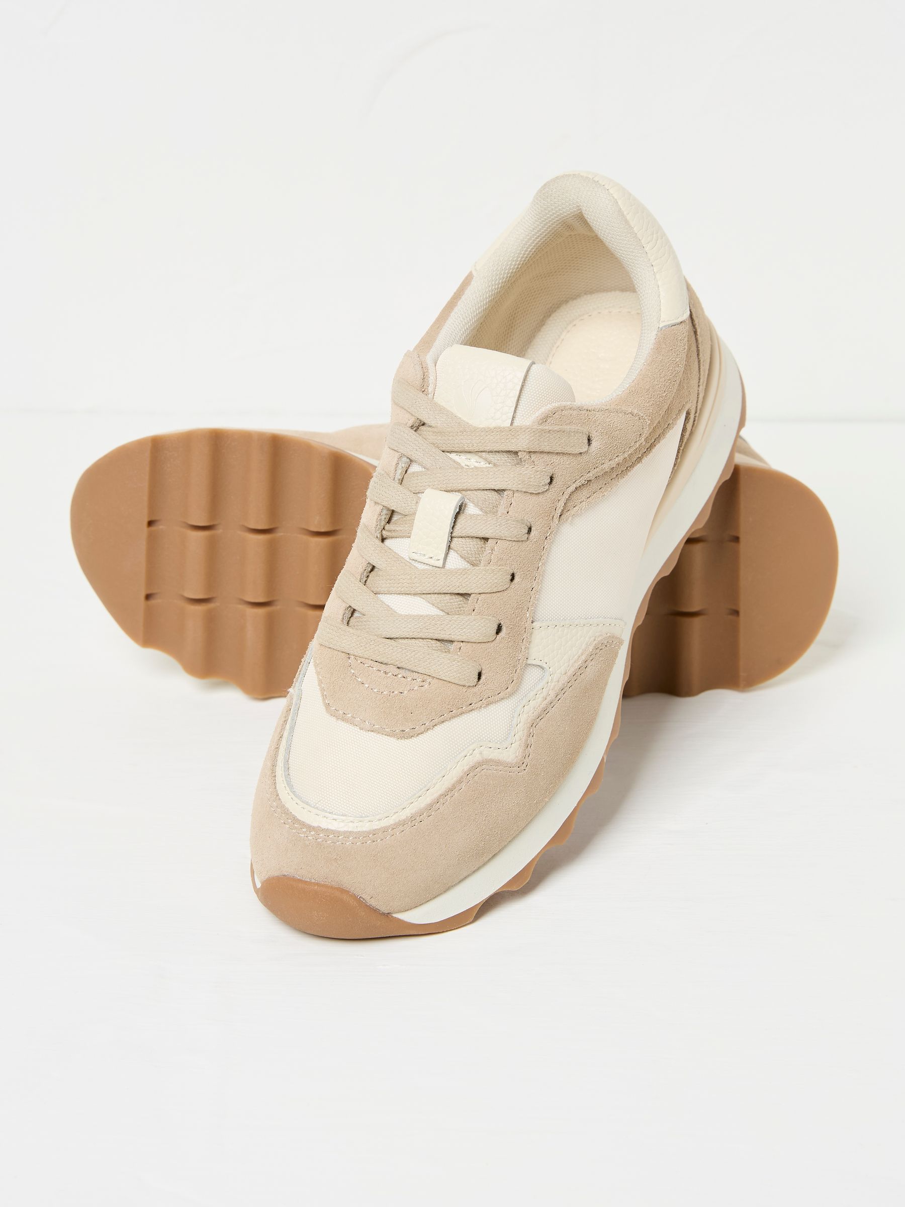 Natural Iva Runner Trainer - Image 3 of 3