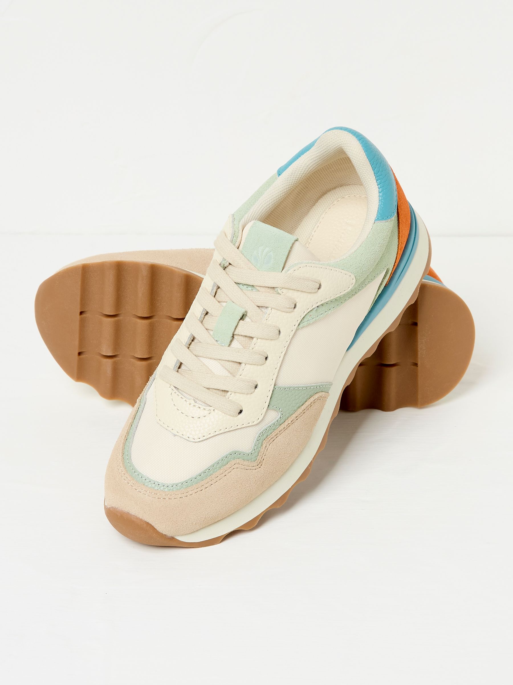 Ivory Iva Runner Trainer - Image 3 of 3
