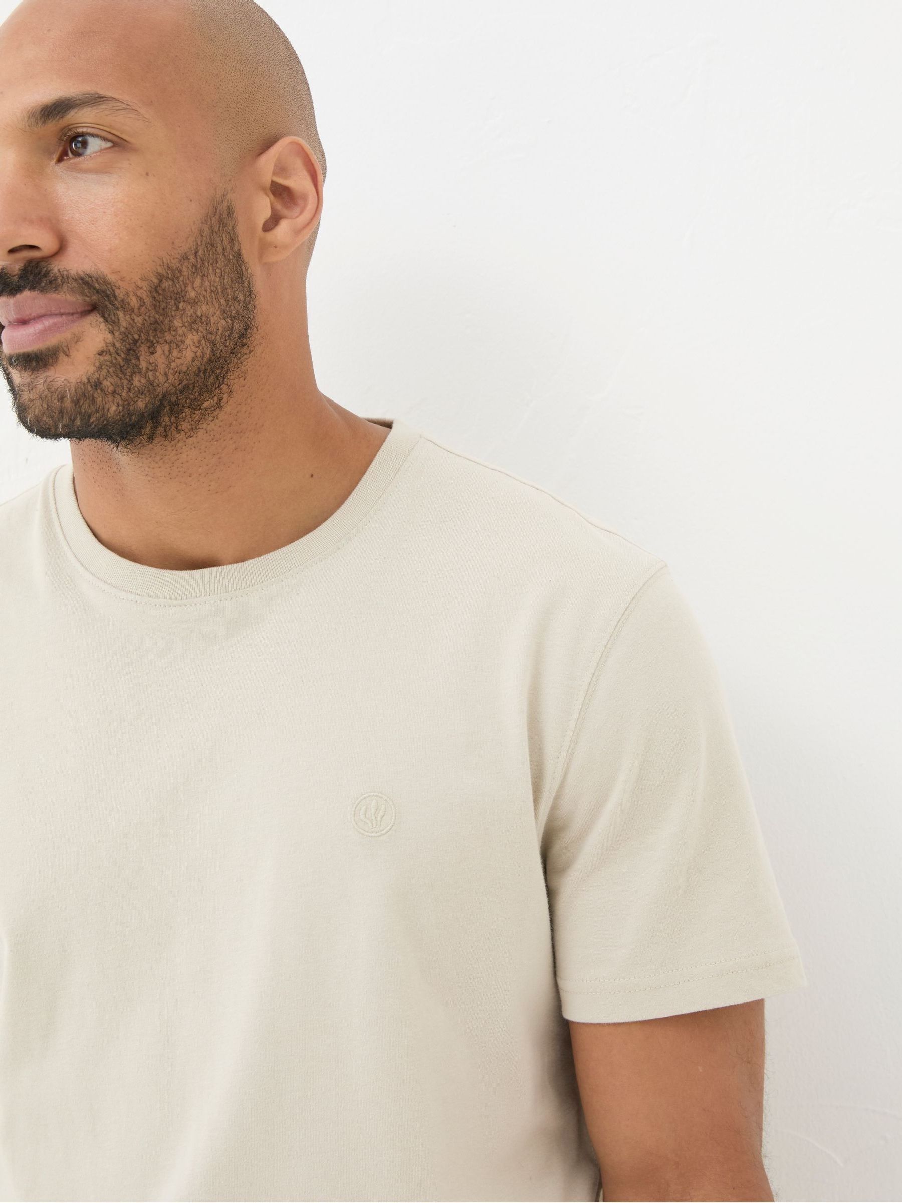 Lulworth Natural 100% Cotton Organic Crew T-Shirt - Image 4 of 5