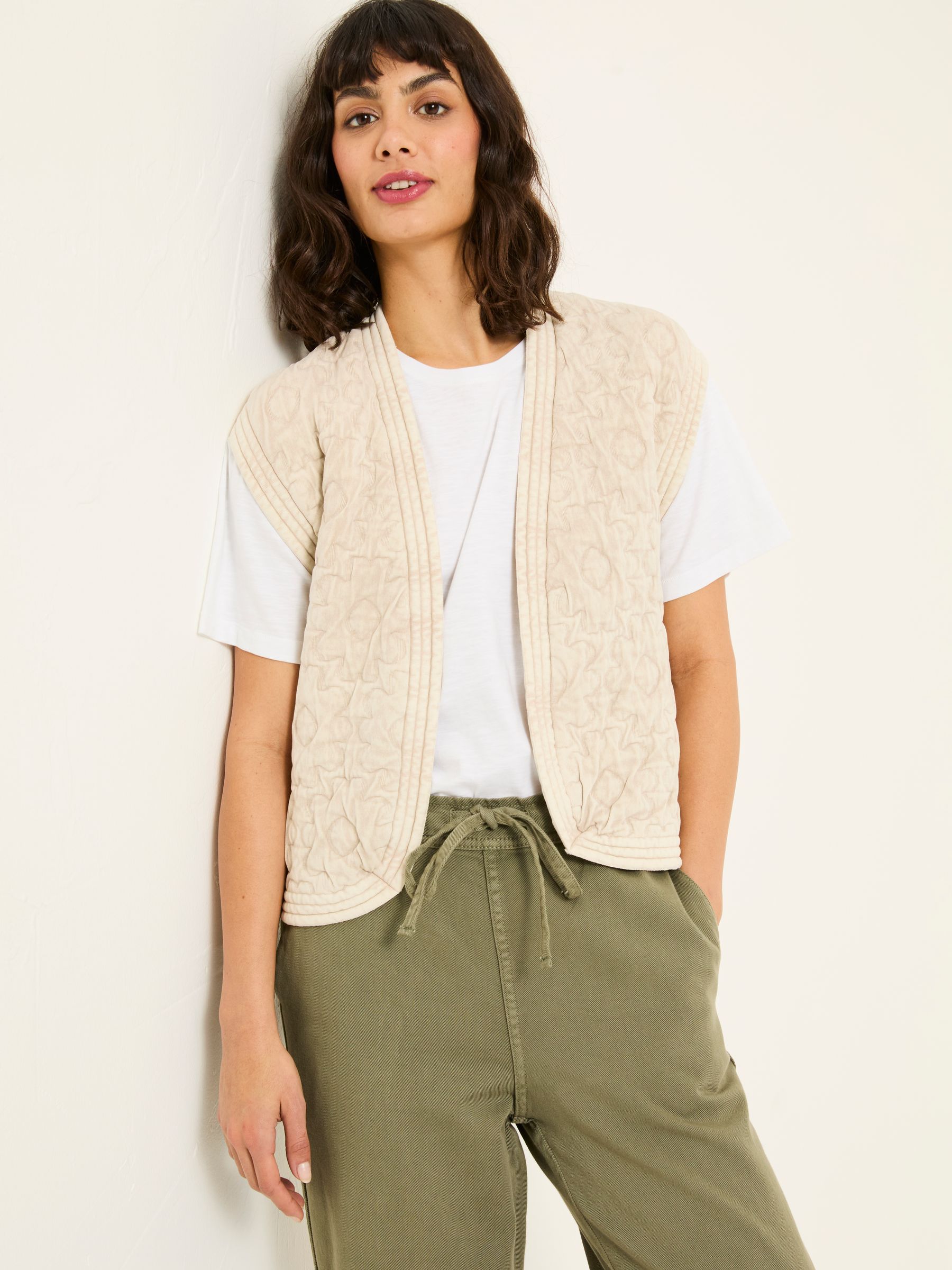 Flora Natural Quilted Waistcoat - Image 5 of 8