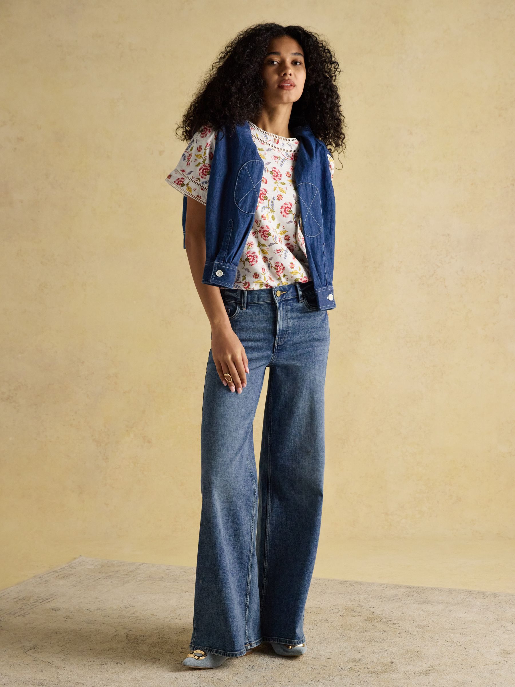 Sienna Provence Floral Ladder Trim T-Shirt - Image 7 of 8
