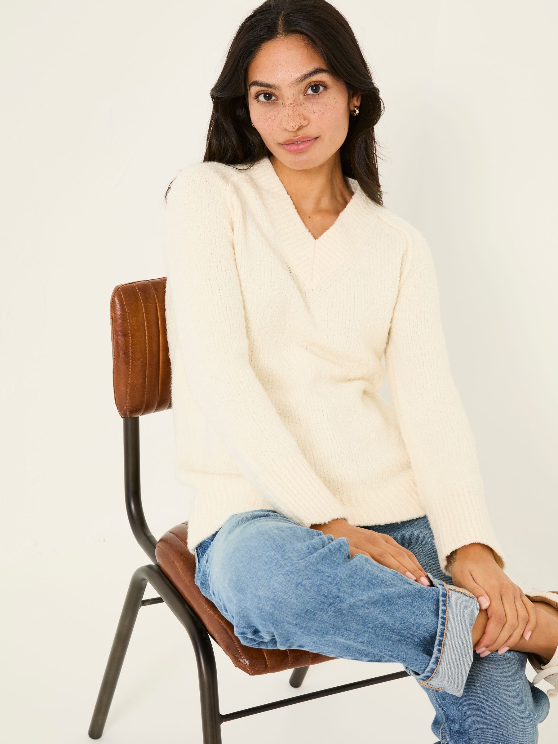 Ivory Bonnie Boucle V-Neck Jumper - Image 4 of 11