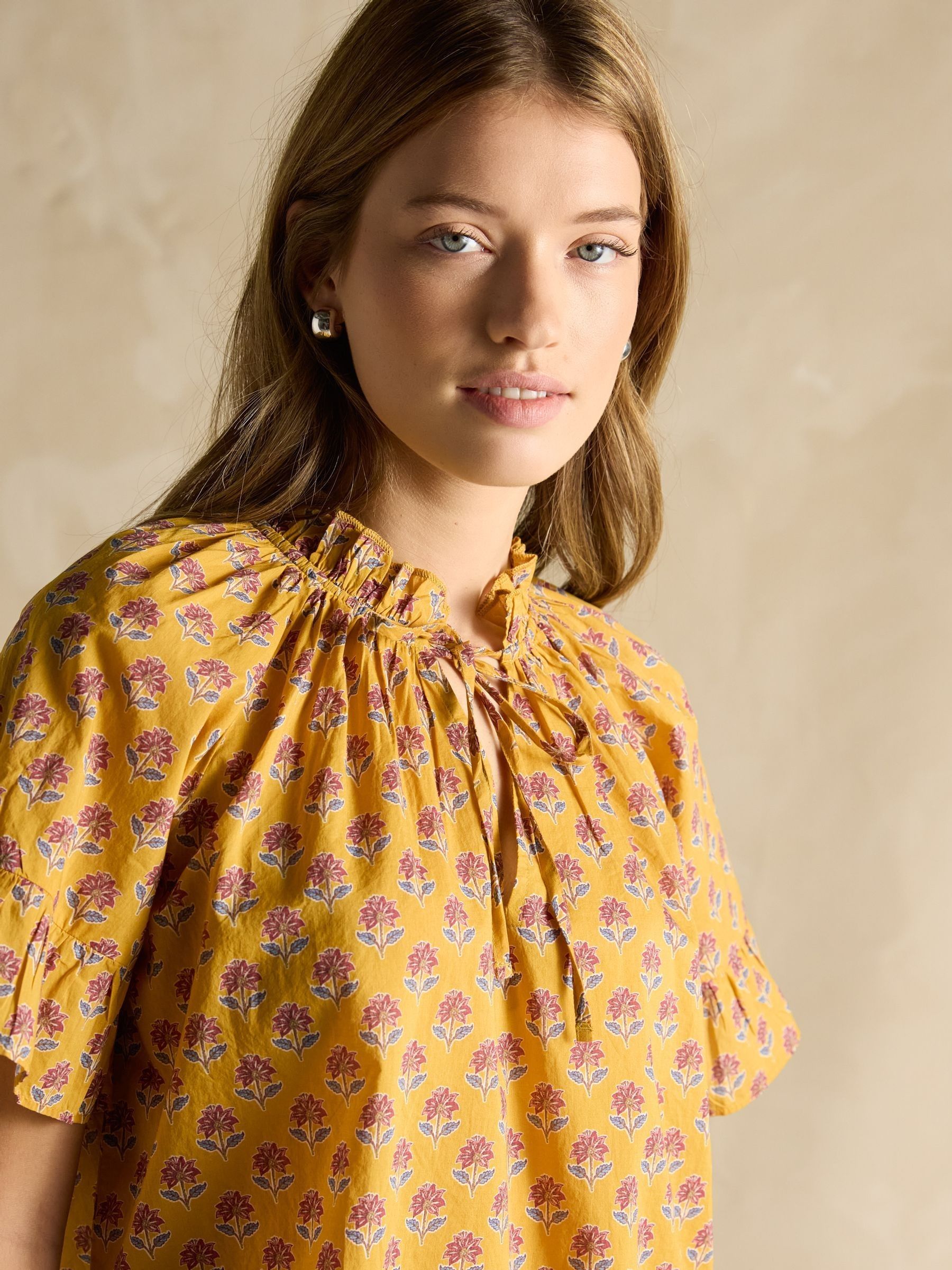 Melissa Yellow Short Sleeve Cotton Blouse - Image 4 of 6