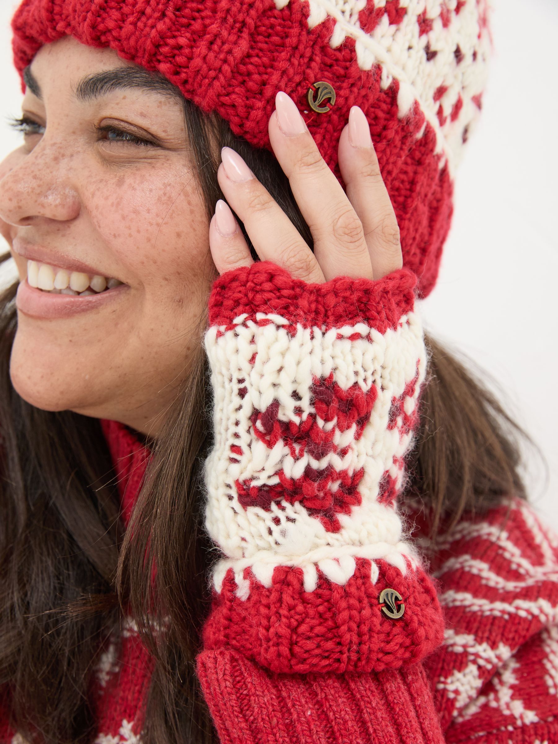 Red Snowflake Cuffs - Image 4 of 4