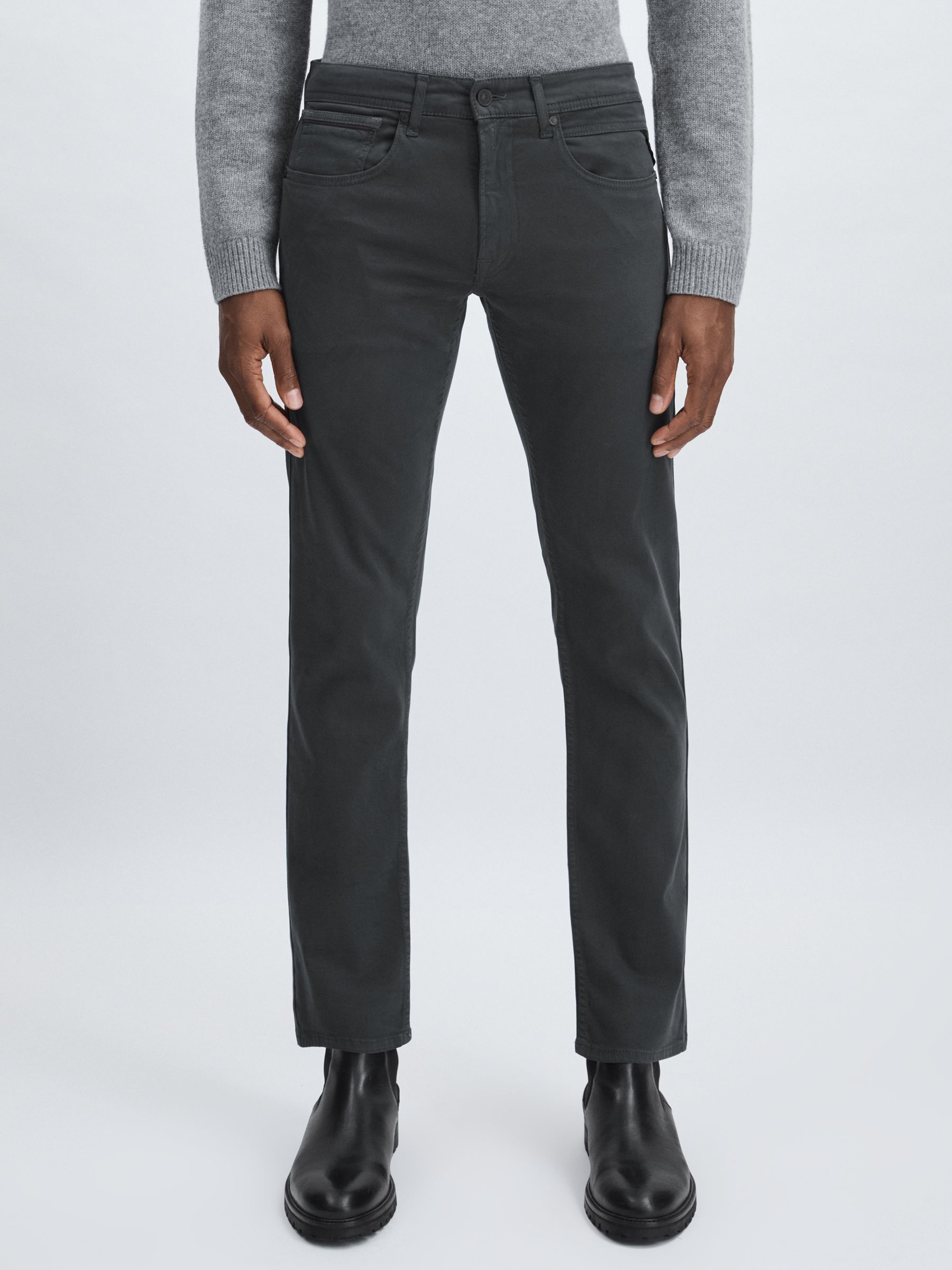 Replay Straight-Leg Jeans in Ocean - Image 3 of 7