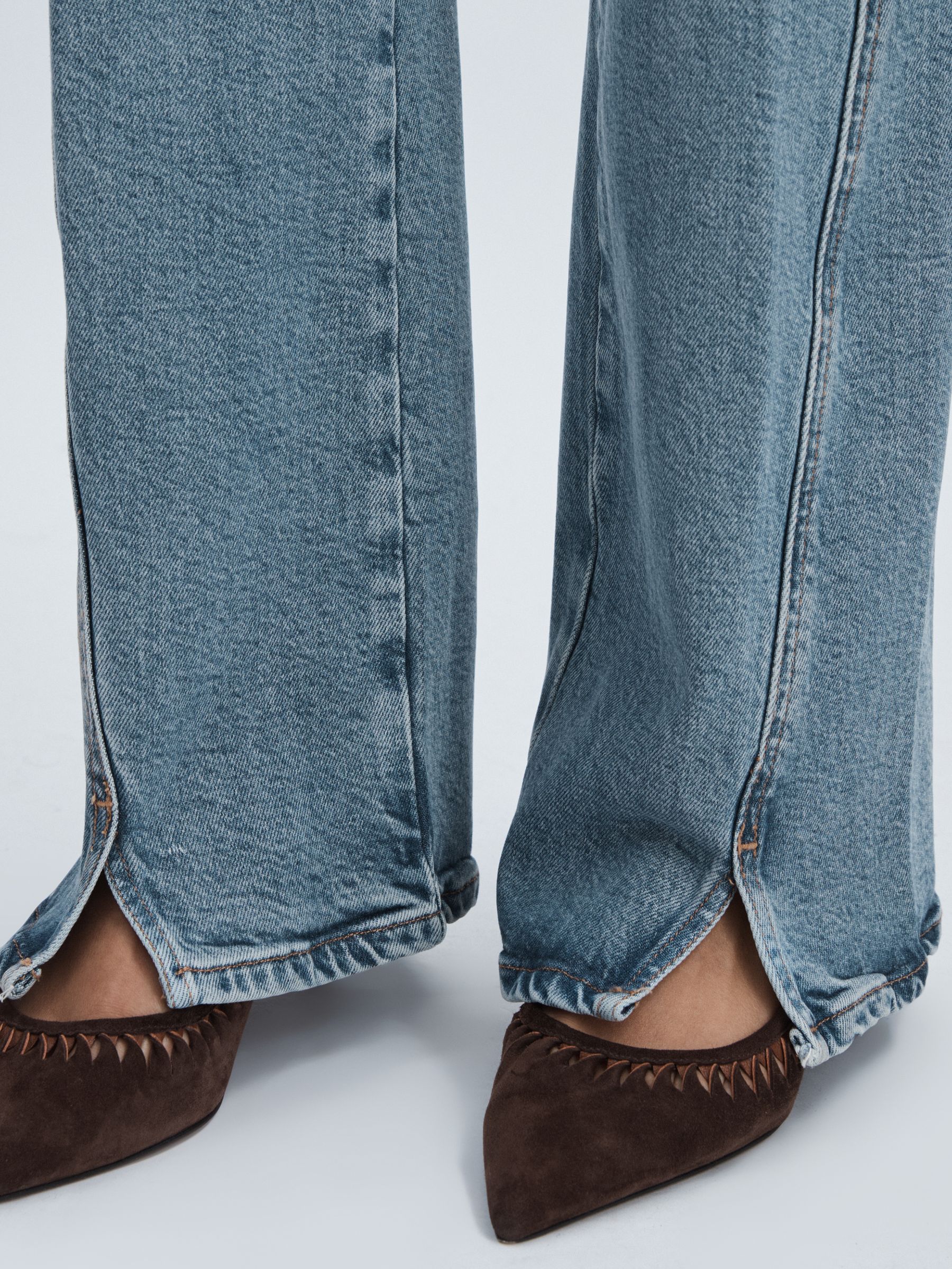 Twisted-Outseam Bootcut Jeans in Washed Blue - Image 4 of 7