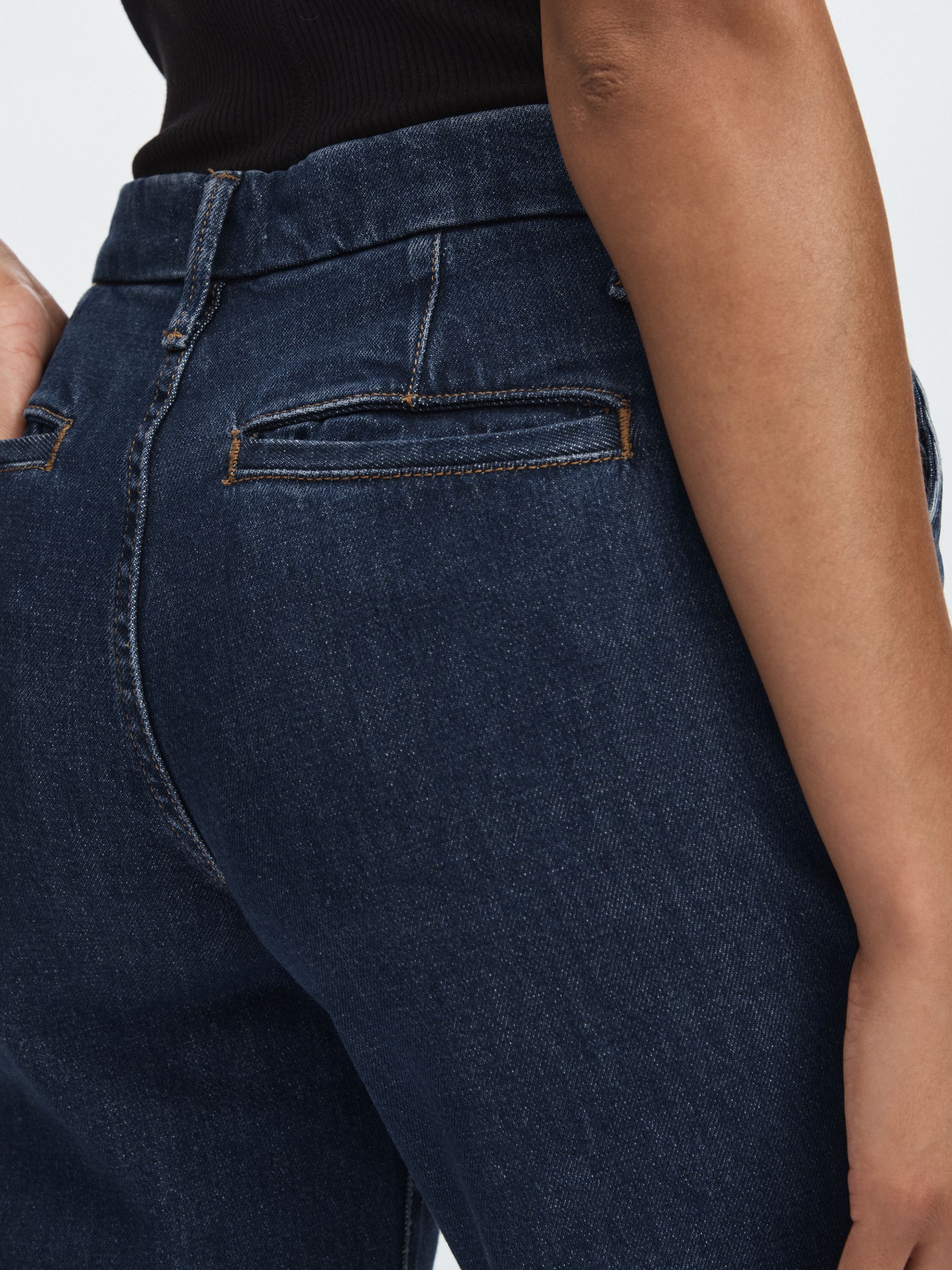 Good American Straight-Leg Trouser Jeans in Indigo Blue - Image 5 of 7