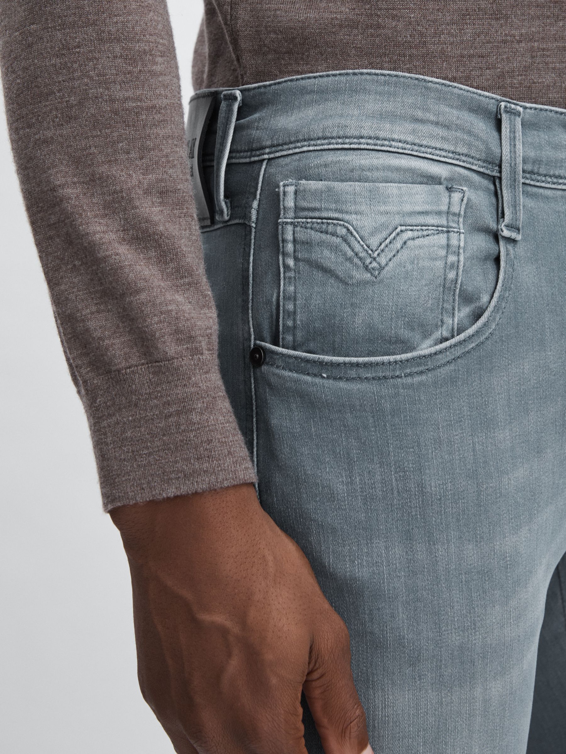 Replay Slim-Fit Hyperflex Jeans in Mid Grey - Image 4 of 7