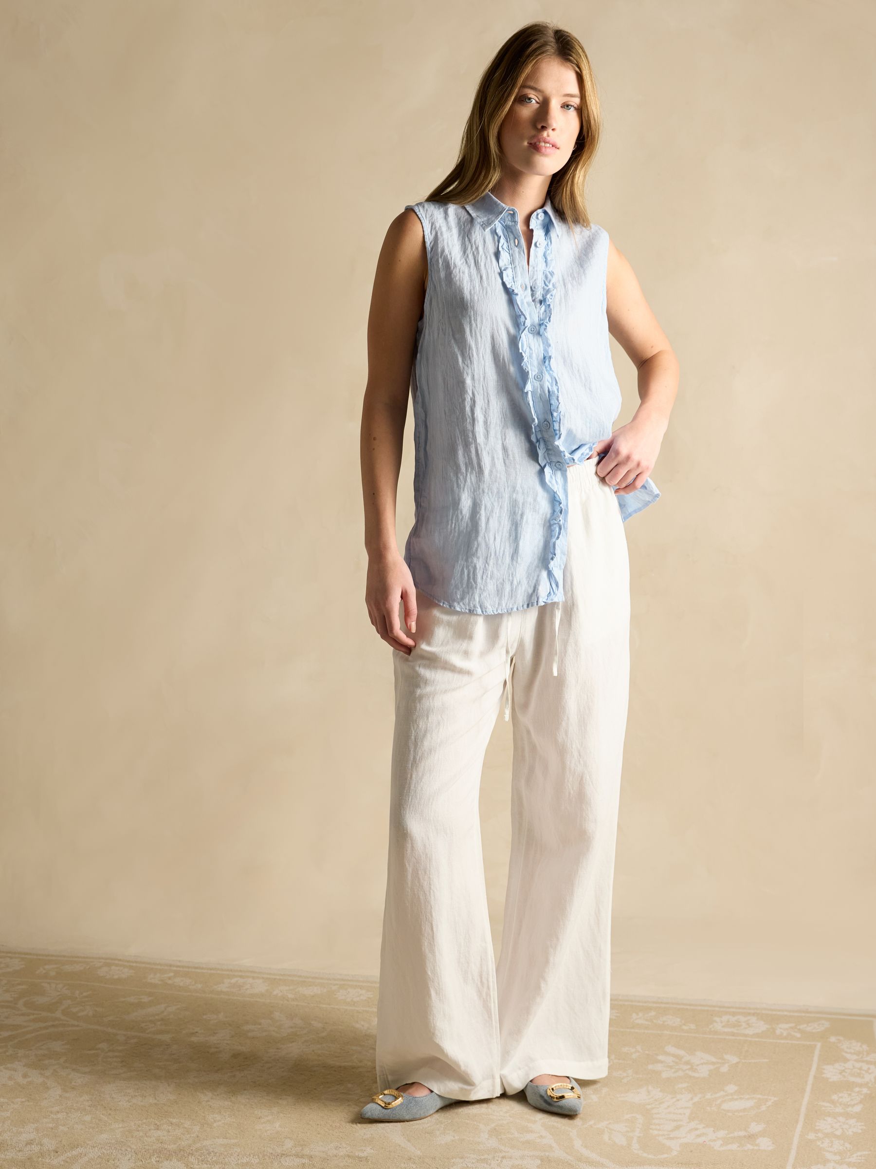 Selene Blue 100% Linen Sleeveless Shirt - Image 3 of 6