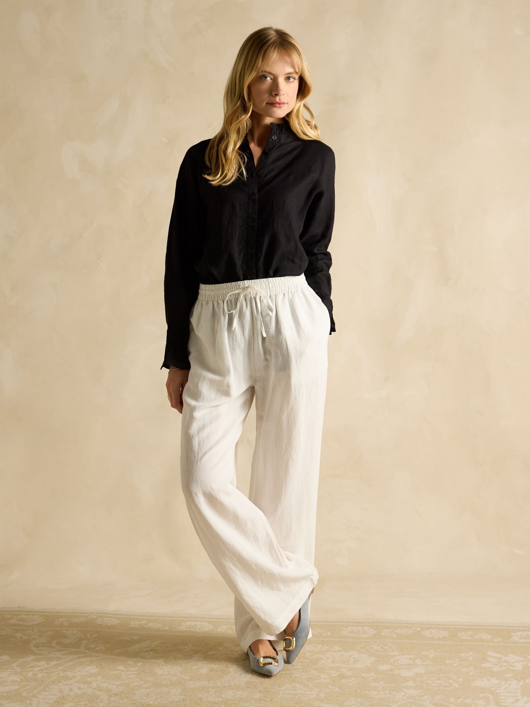 Dakota Black 100% Linen Shirt - Image 5 of 6